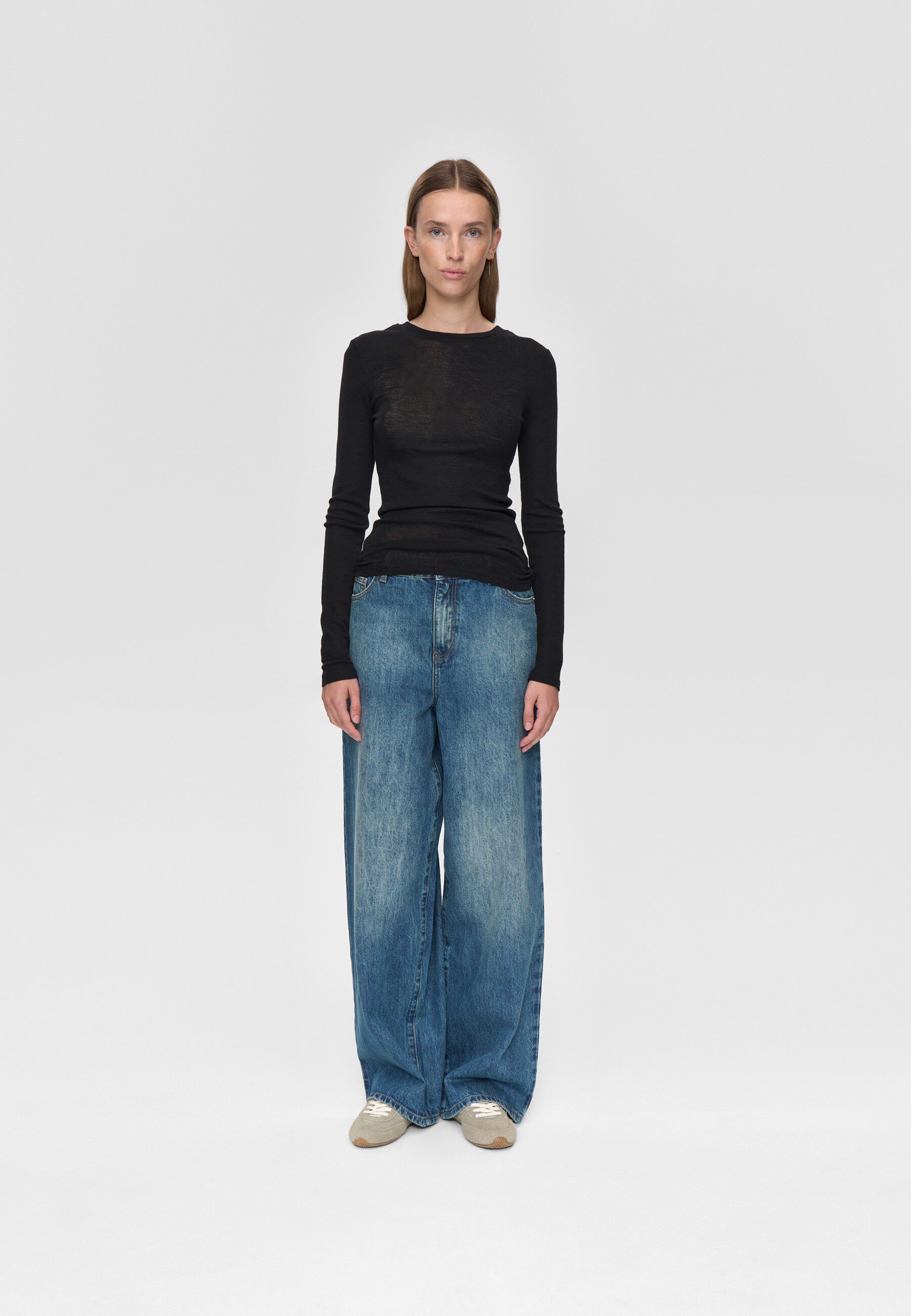 Natashas t-shirt 3736