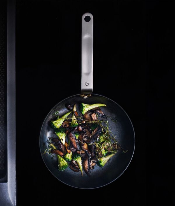 Stegepande - carbonstål - 24 cm