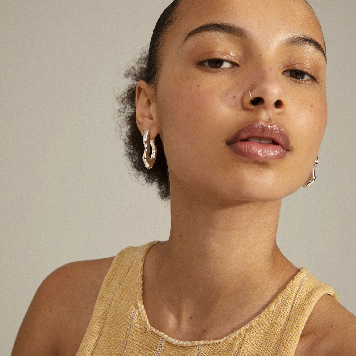 LOULIA recycled wavy earrings silver-plated