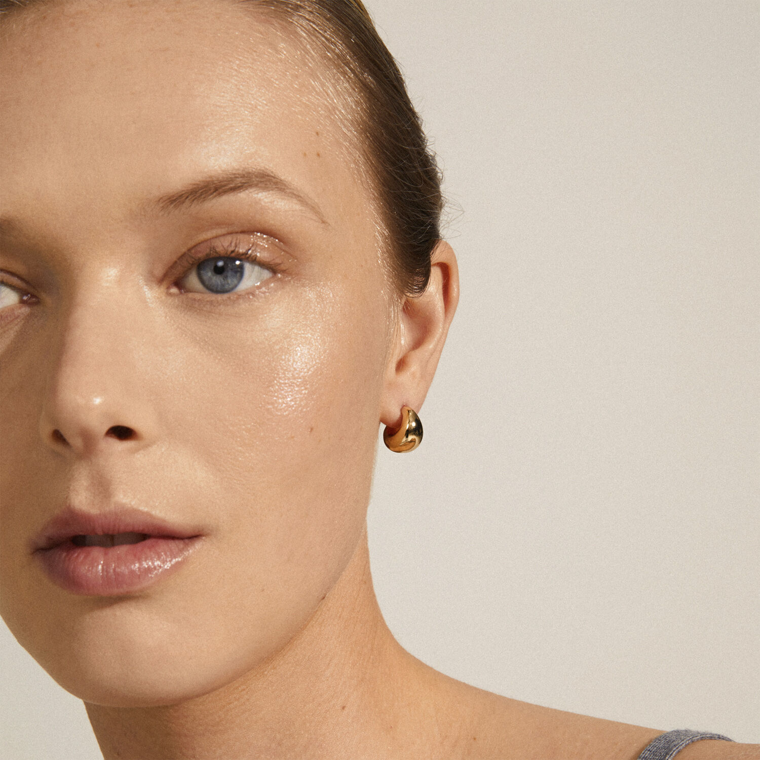 ALEXANE chunky mini hoop earrings gold-plated