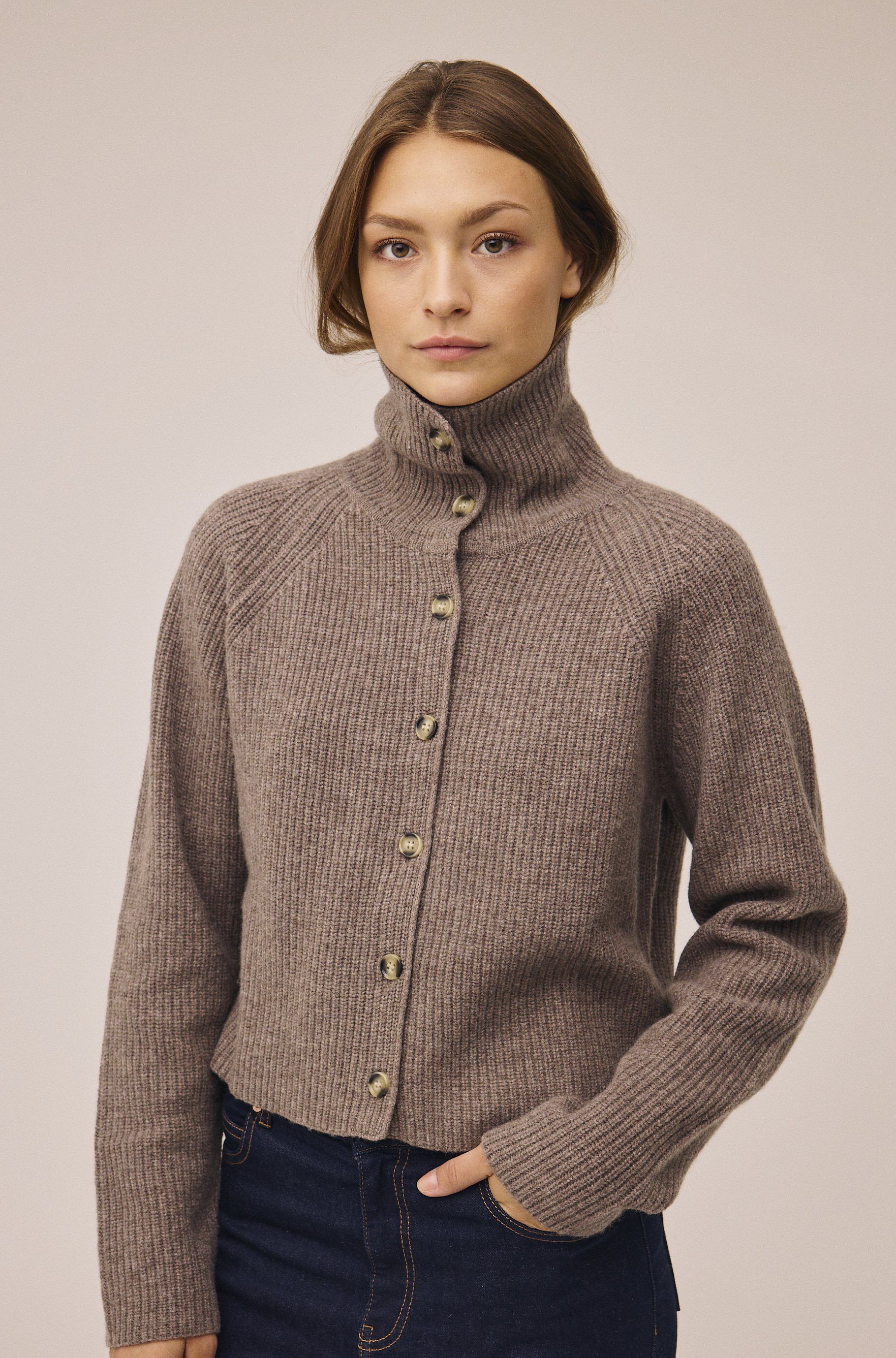 Gloria 3 Cardigan - 100% Merinould RWS