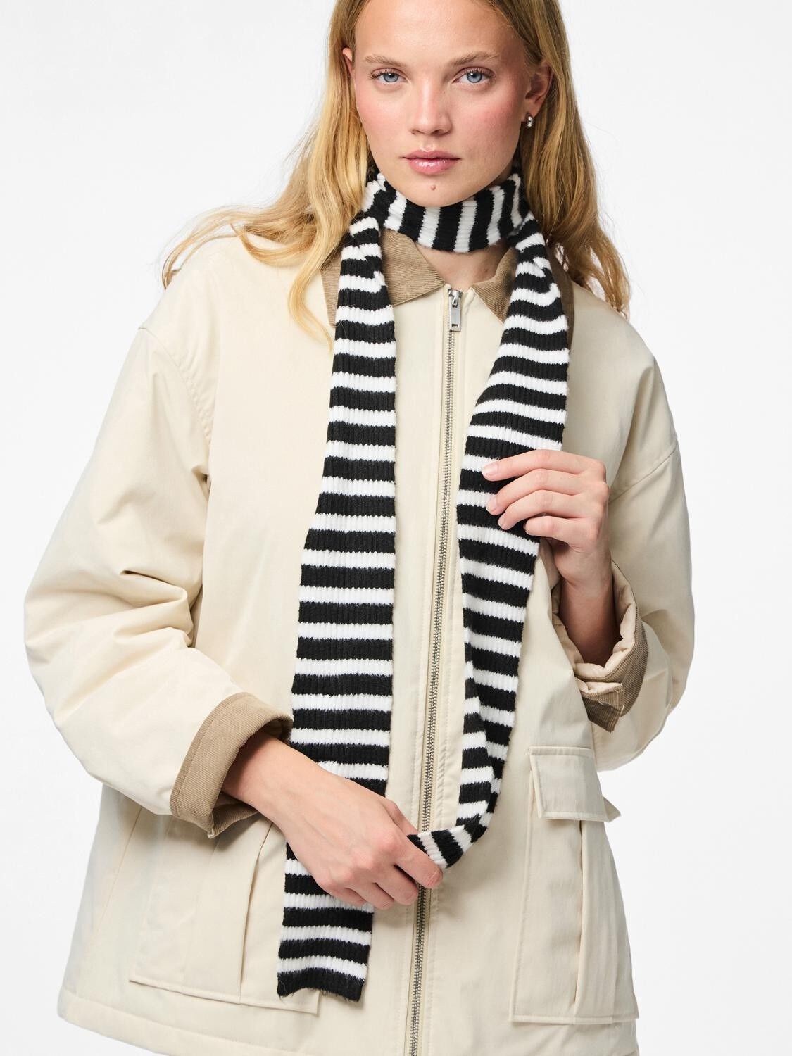 PCJAYA LONG NARROW SCARF BC