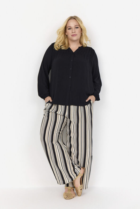 Curvy WA-SIA 27 Bluse Sort