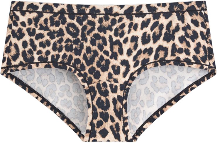 Comfortable cotton briefs with a re