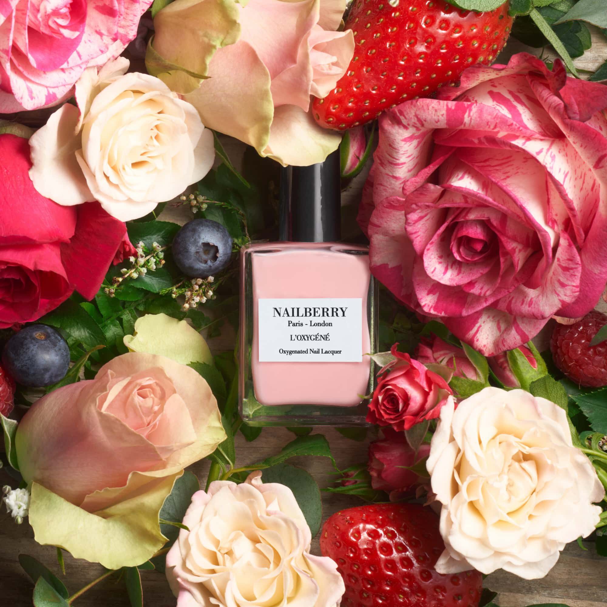 NAILBERRY A touch of powder 15 ml