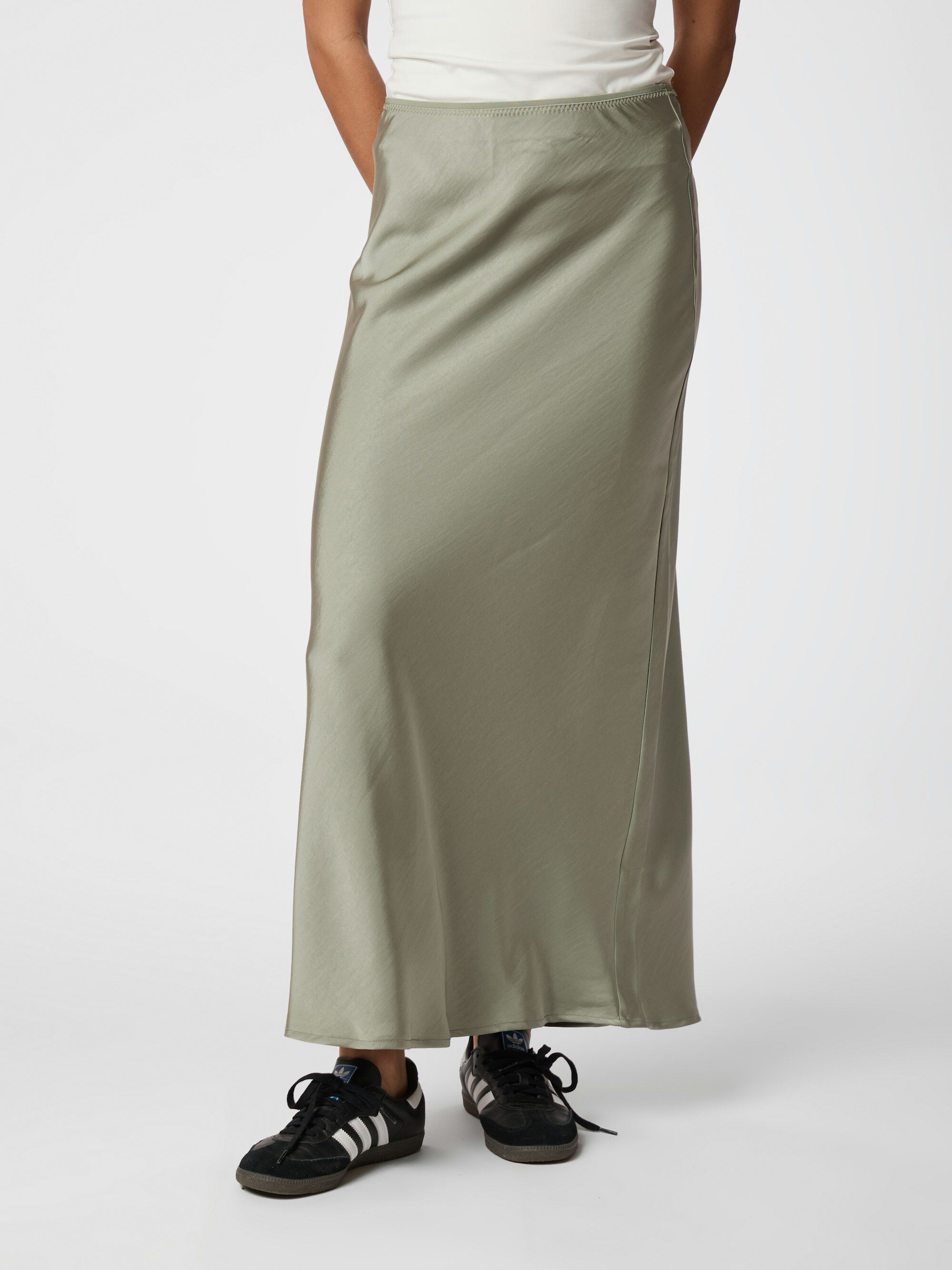 Vicky Heavy Sateen Skirt