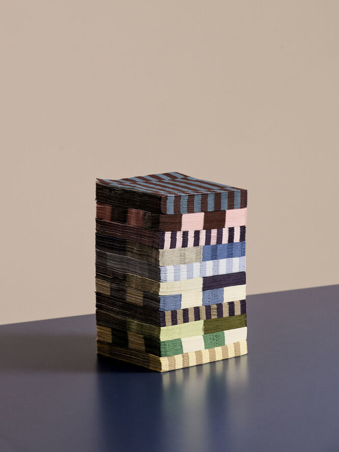 Pattern Napkins-Set of 20 Lunch-Anthracite and bordeaux pillar stripe