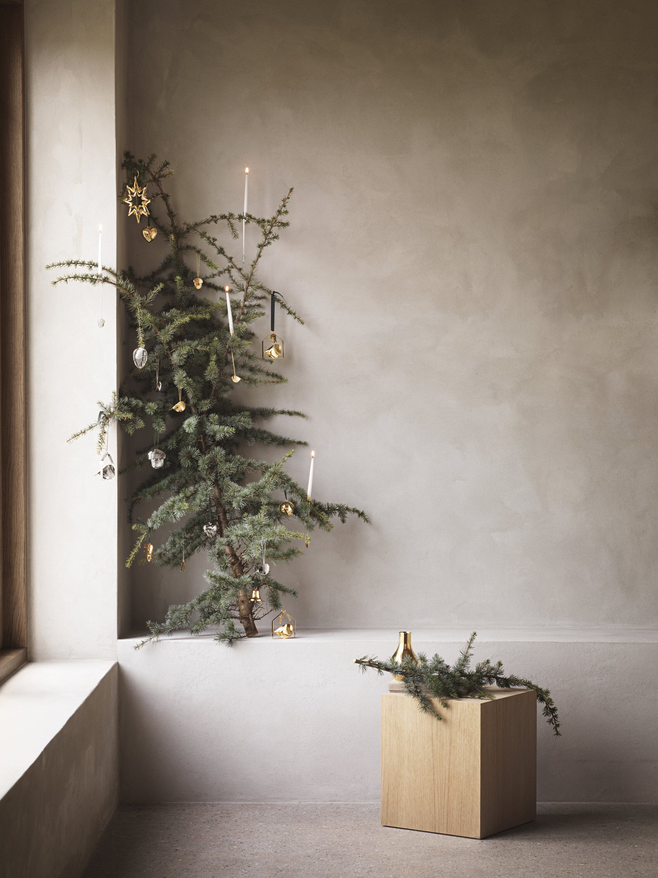 CC 2025 ORNAMENT CORNET 18KT GOLD PLATED ZINC ALLOY