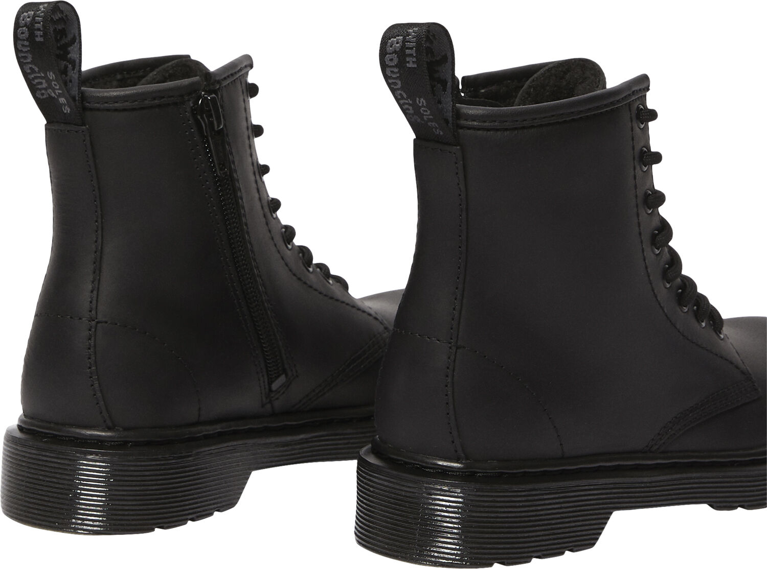 1460 Serena Mono J Black Republic Wp