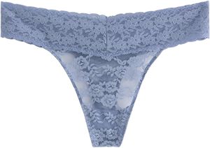 Stringtrosor i mjuk spets med låg