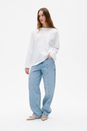 JEEVONA T-Shirt