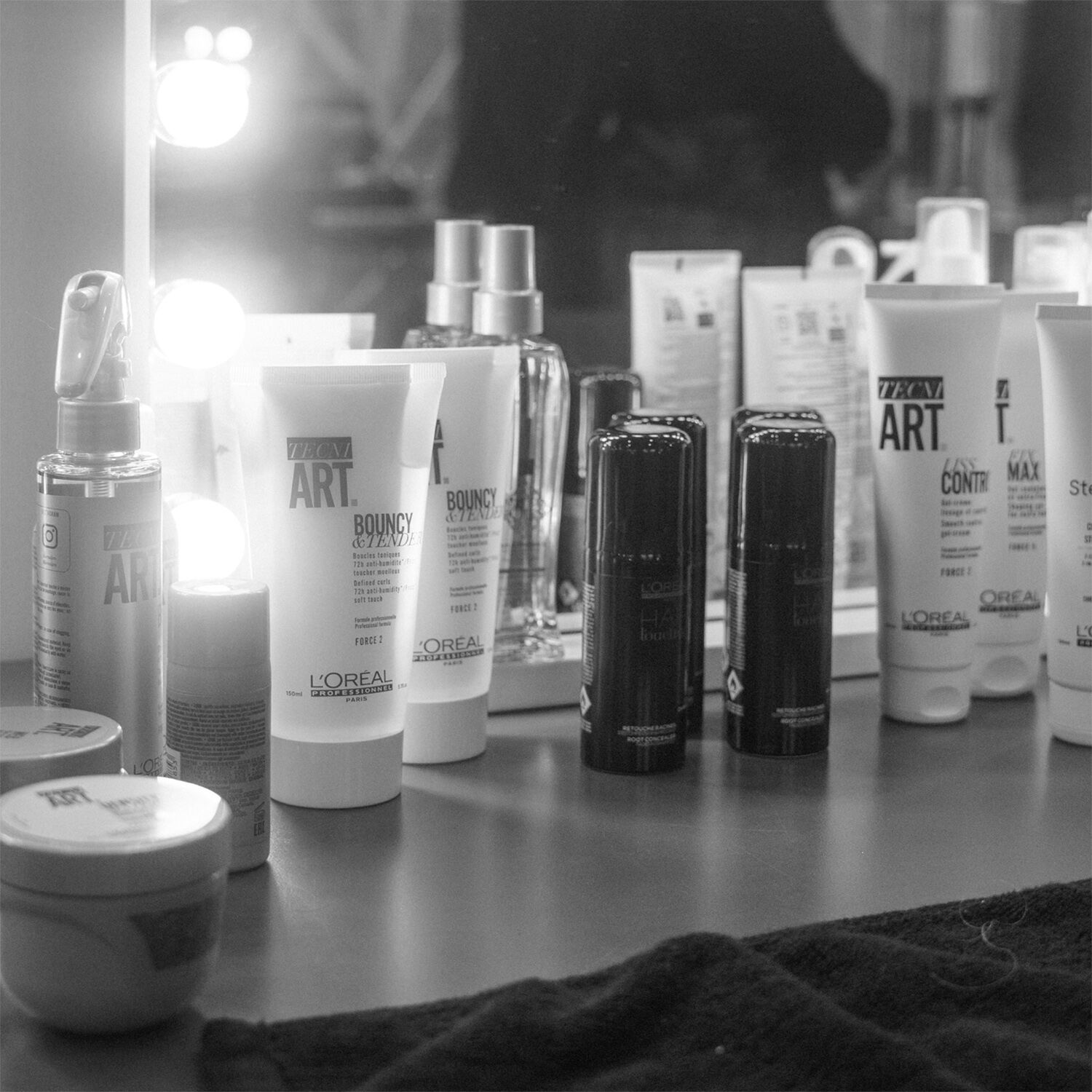 L'Or&eacute;al Professionnel Hair Touch Up Blonde