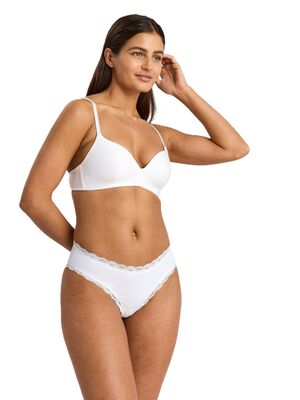 Brasiliansk truse med normal midje