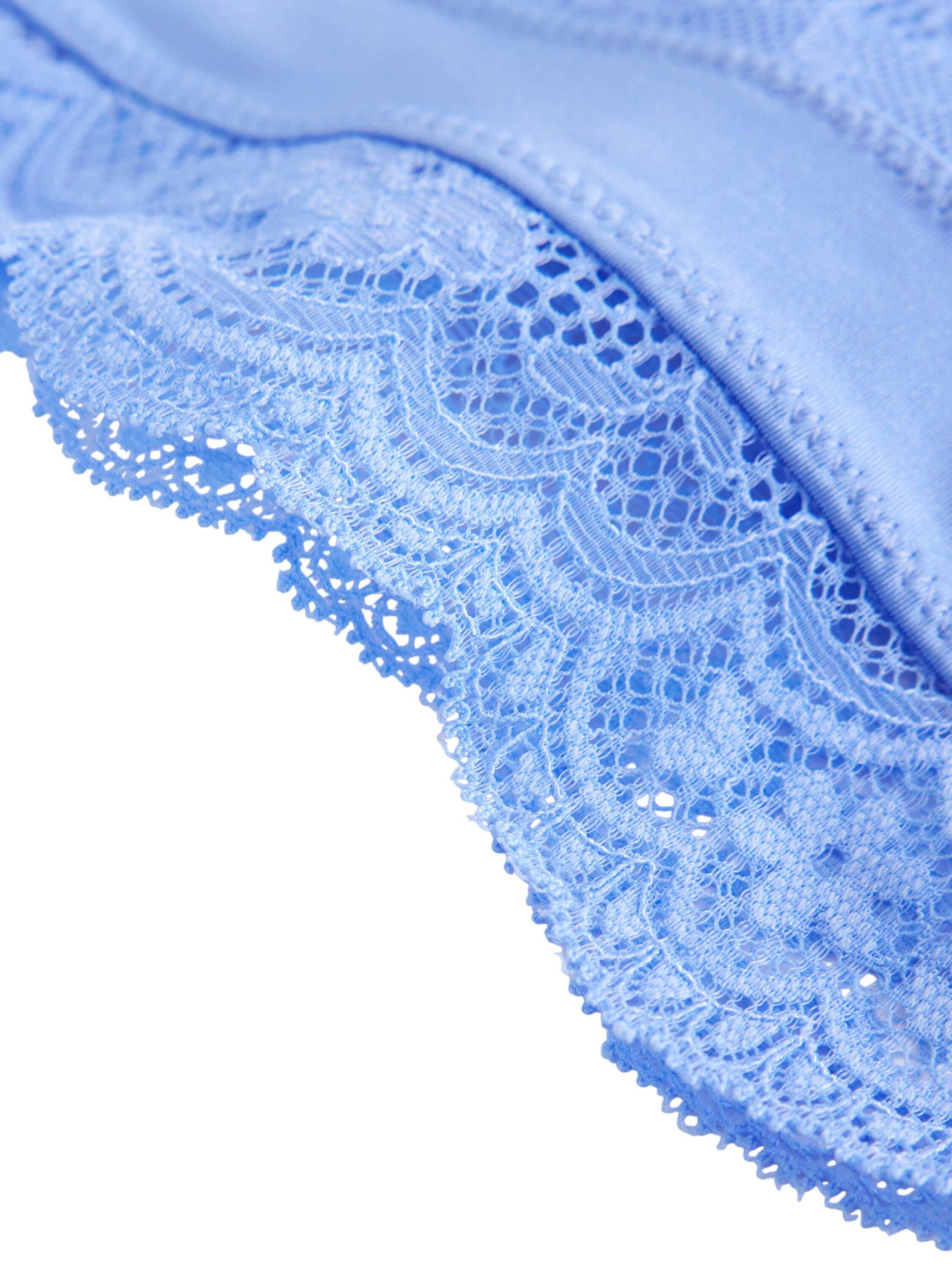 Brasilianske truser i blonder