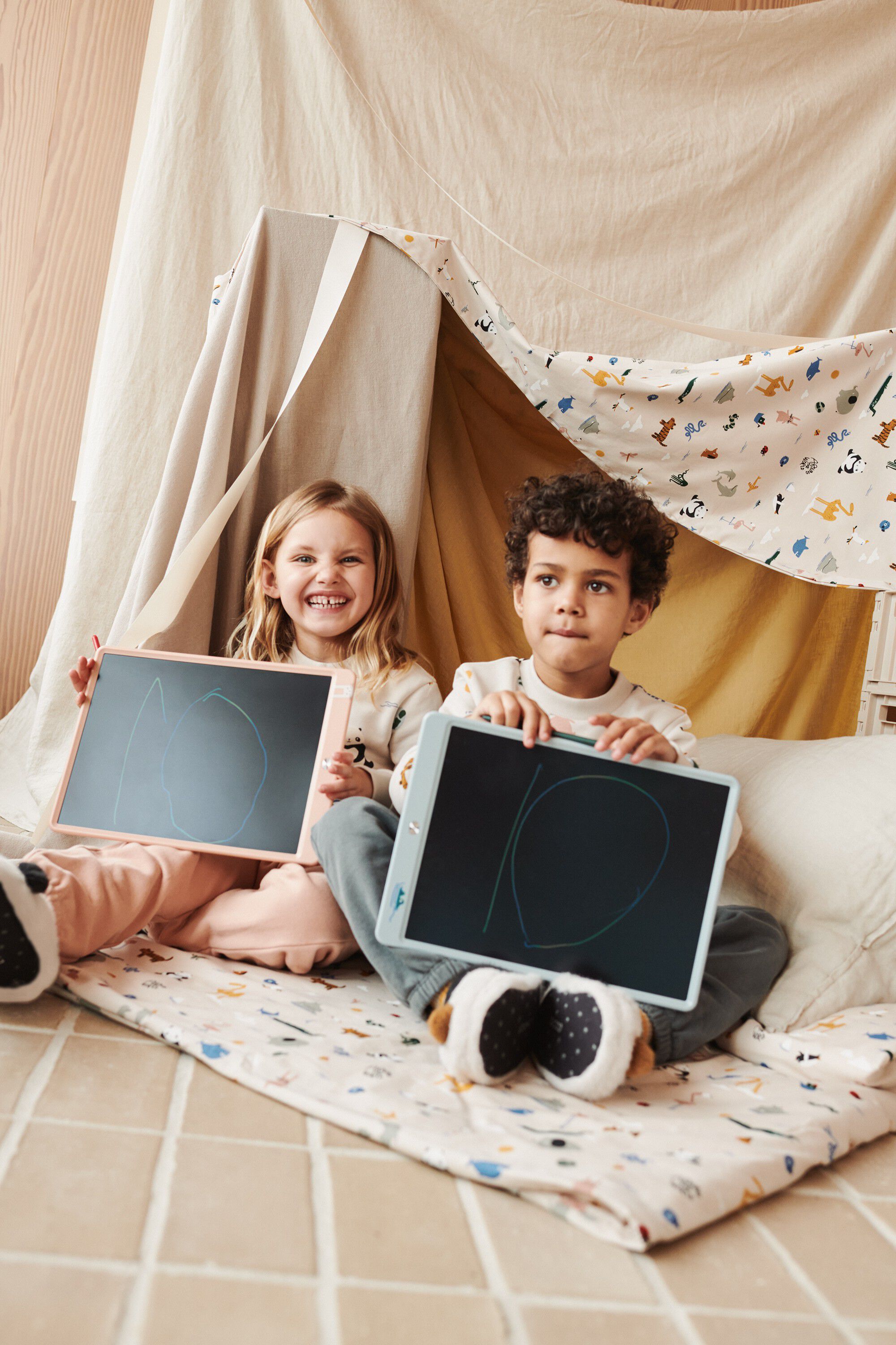 Zora Magic Drawing Board 13,5 inche