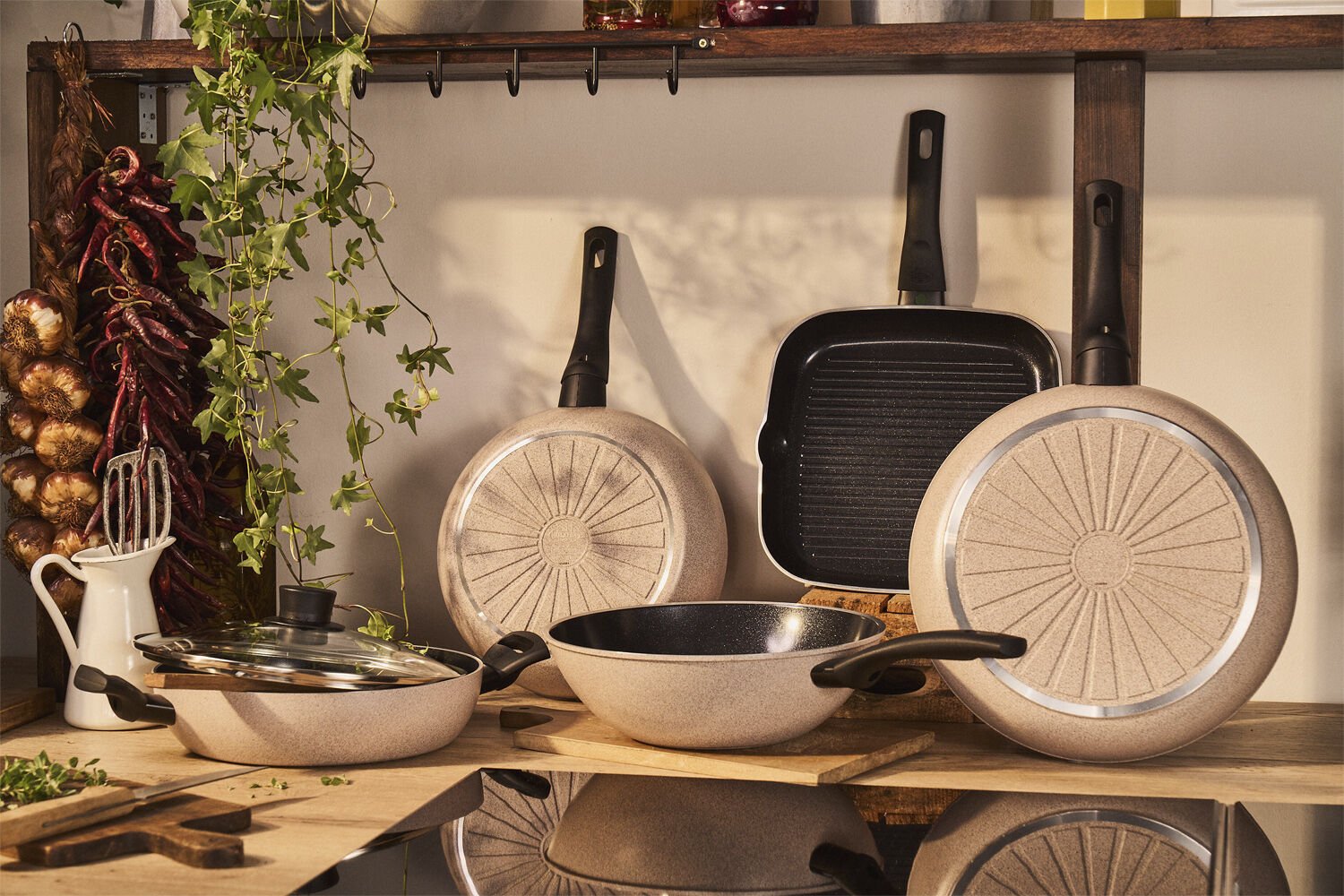 Ledro Wok 28 Beige Rund Aluminium