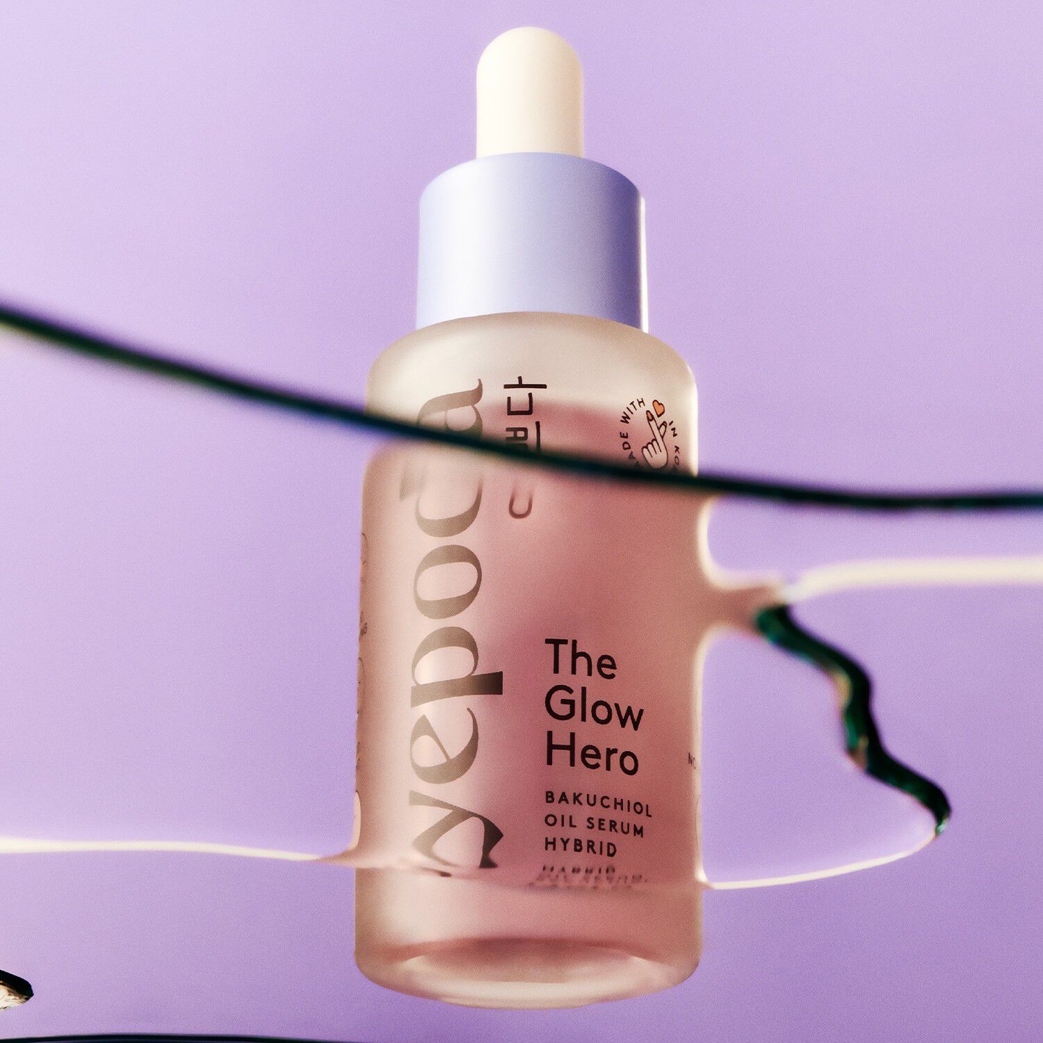 The Glow Hero Hybrid olieserum med bakuchiol