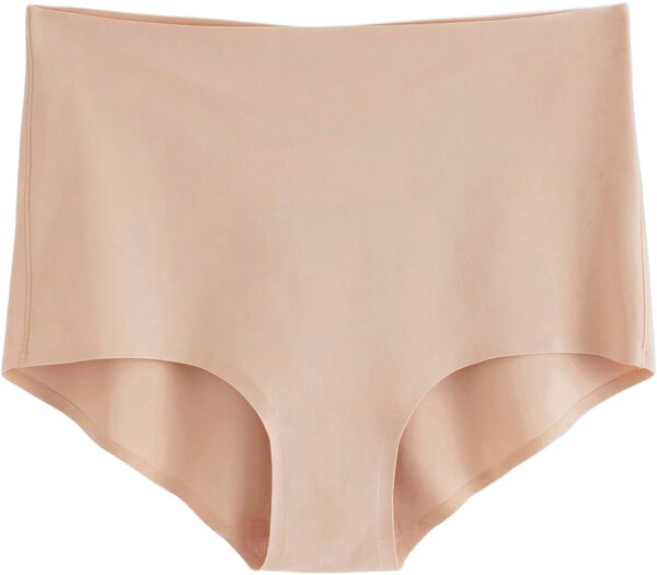 Usynlig truse med normal midje