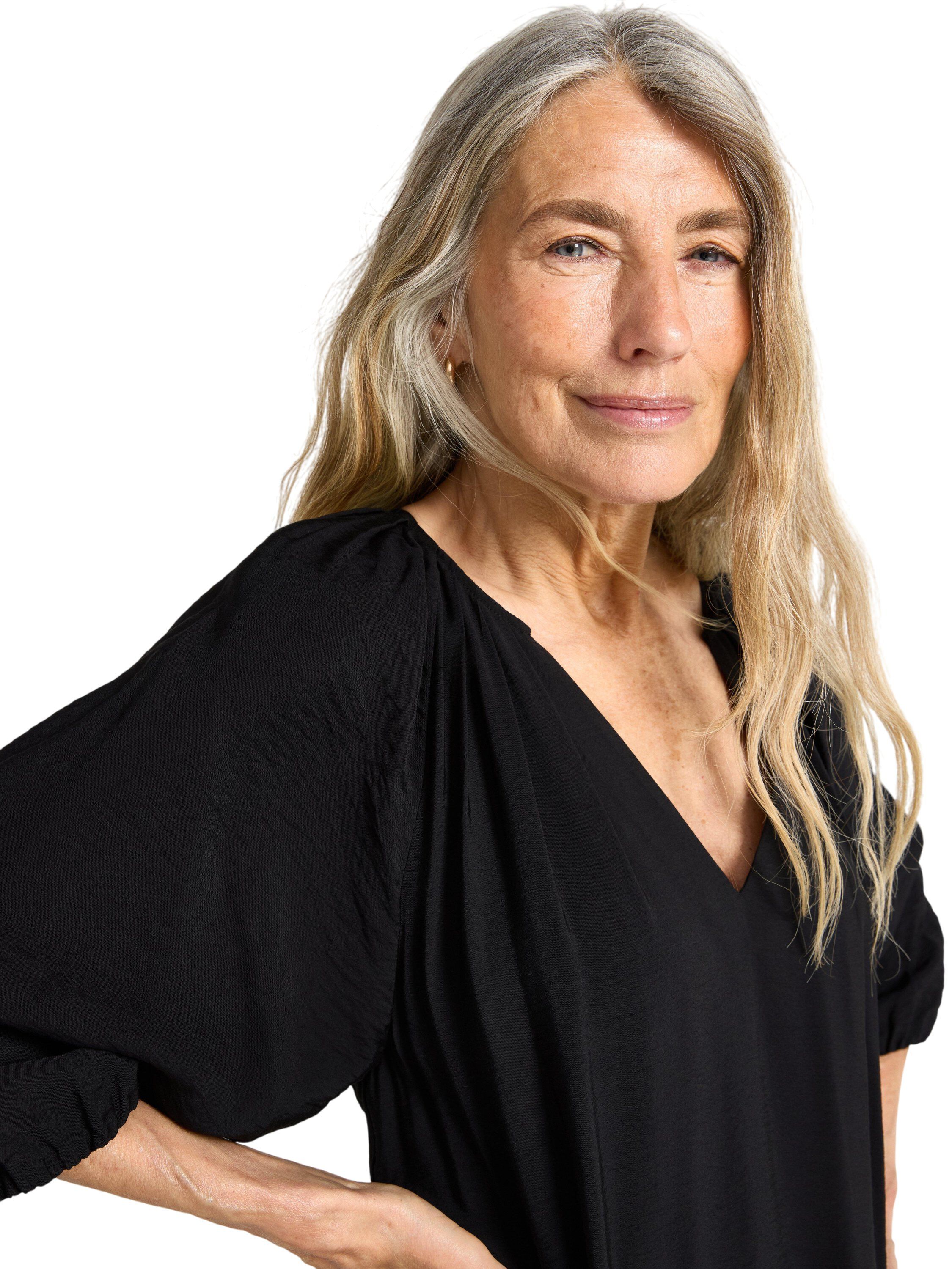 V&auml;vd midikl&auml;nning med A-linjeform