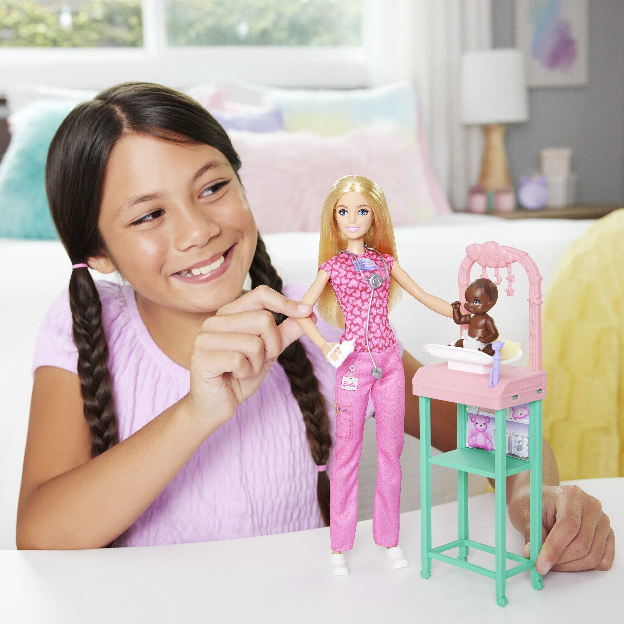 Barbie Career Baby Doctor