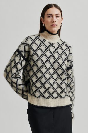 Kaja Knit T-Neck