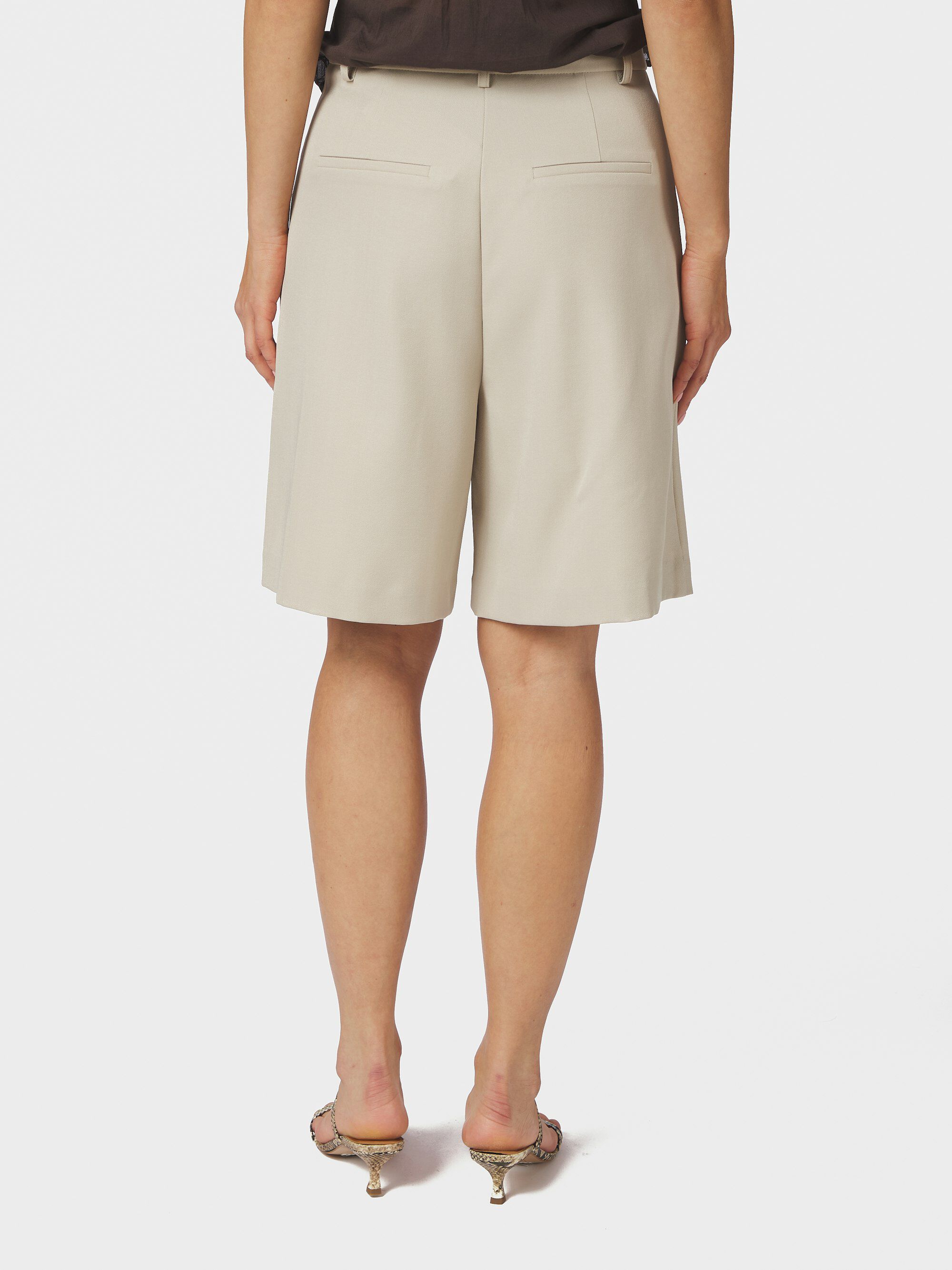 Nika Structure Shorts