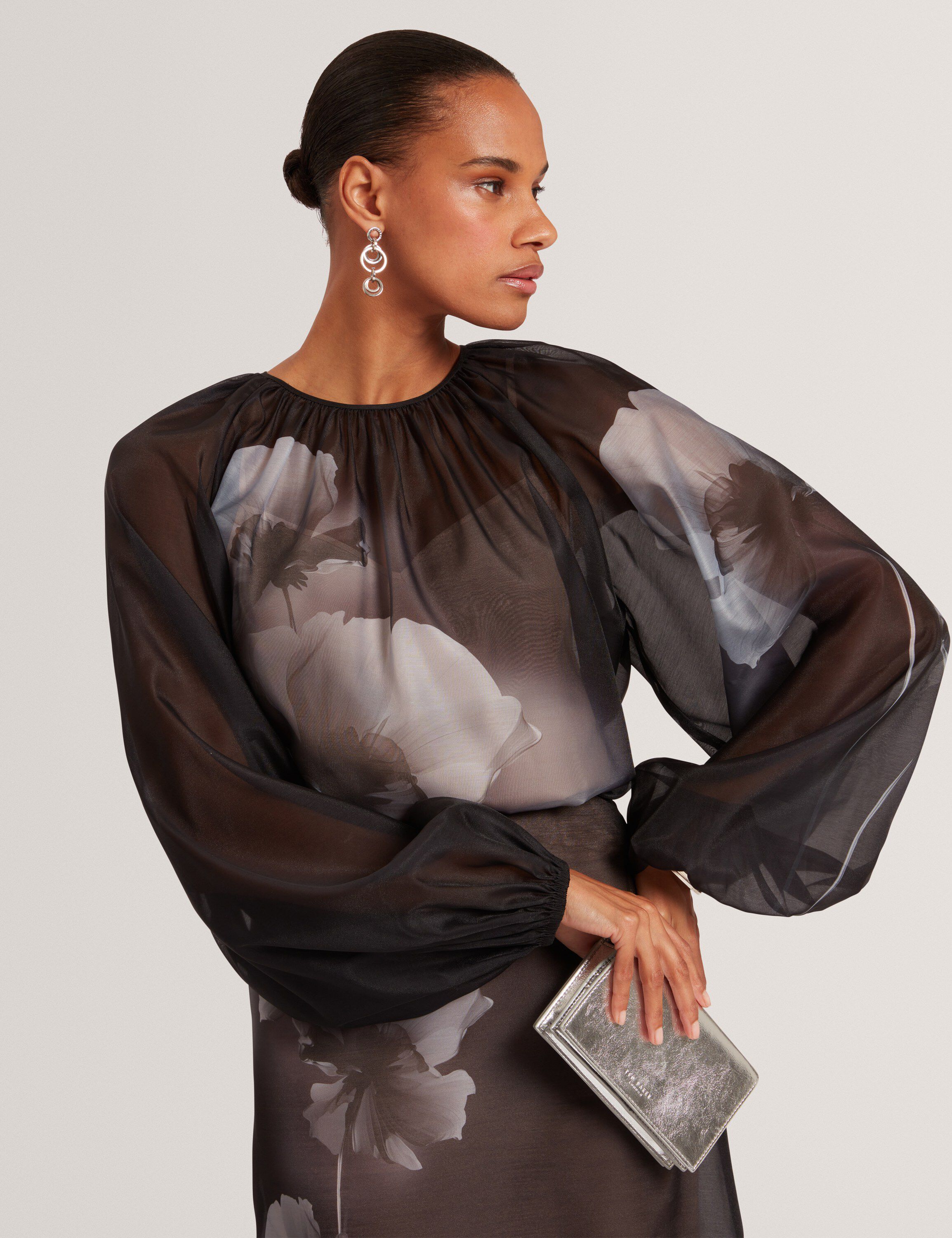 PLAAZA Puff Sleeve Blouse With Orga