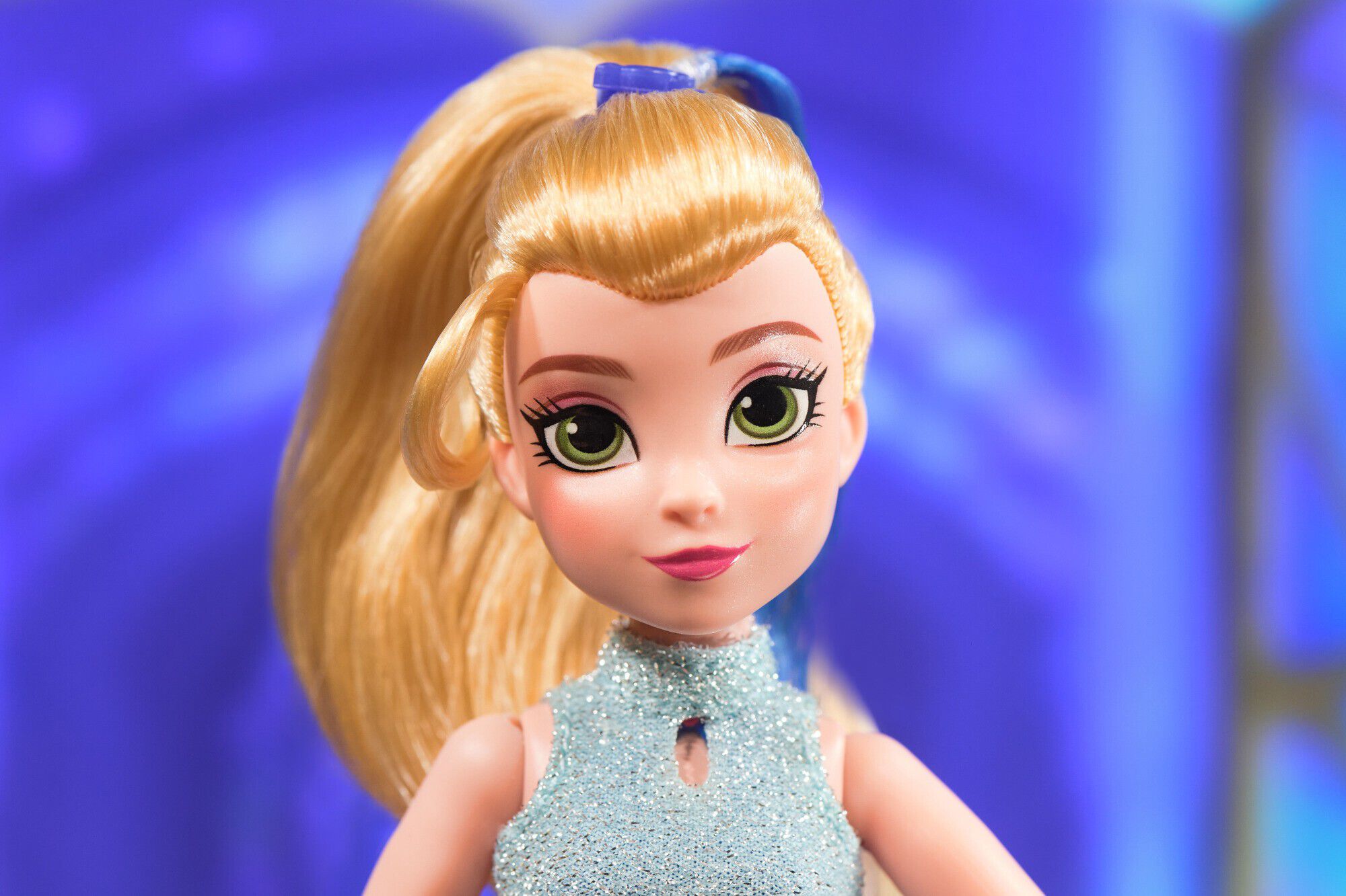 Unicorn Academy Dlx Doll