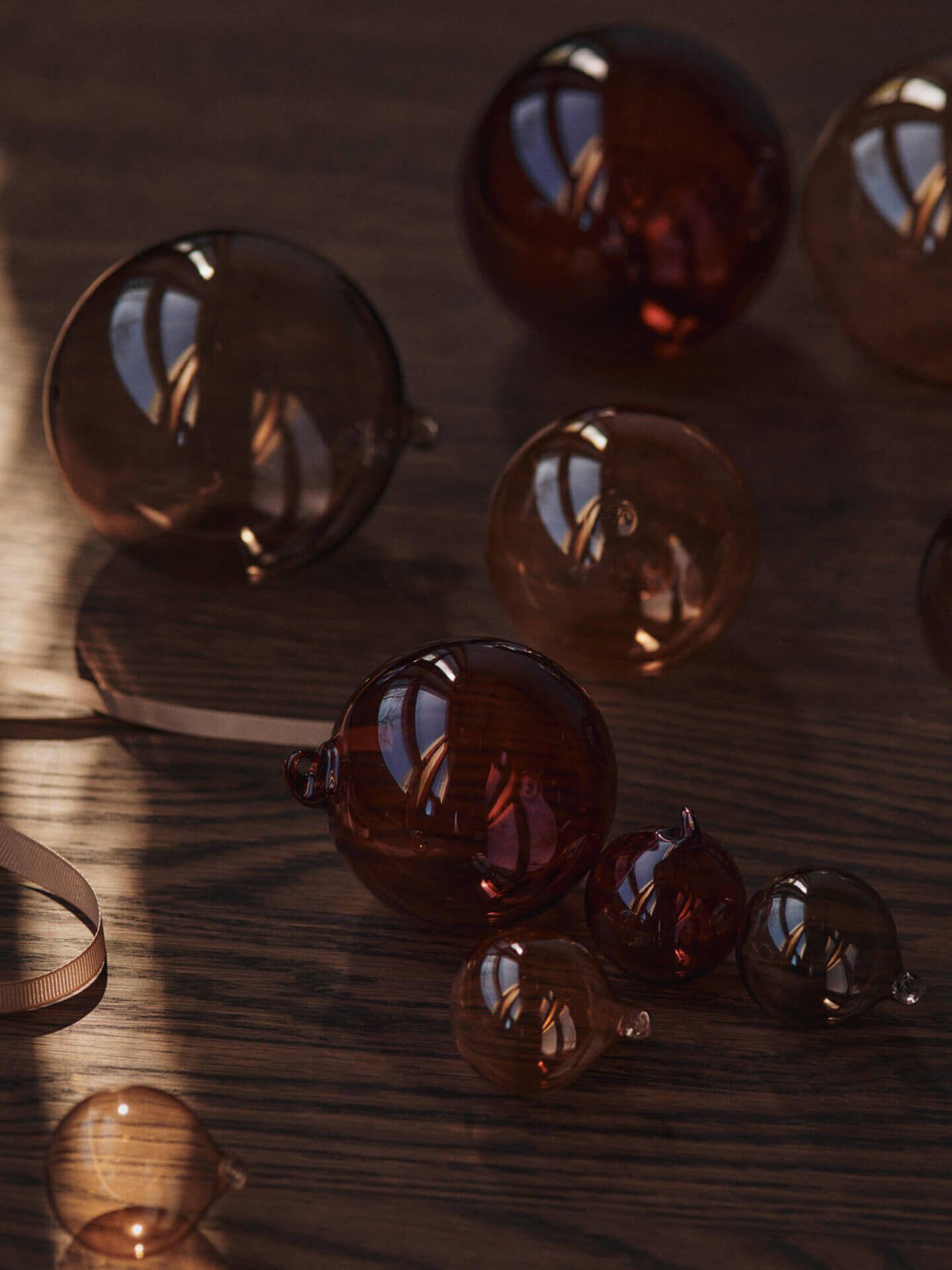 Glass Baubles - S - Set of 3 - Roseate Translucent