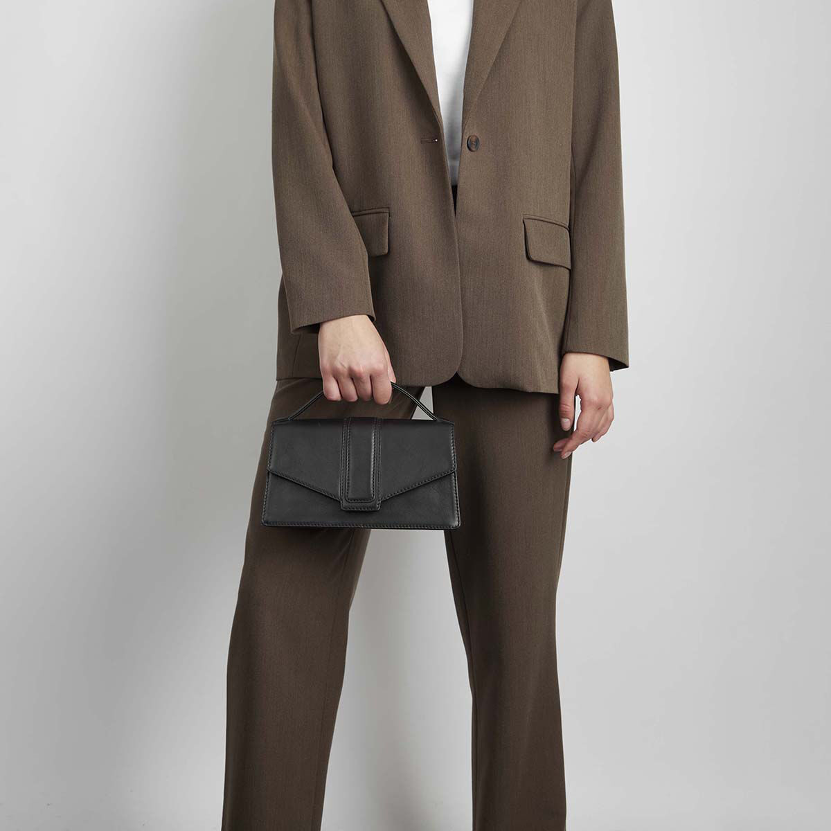 ZoeMBG Crossbody, Antique