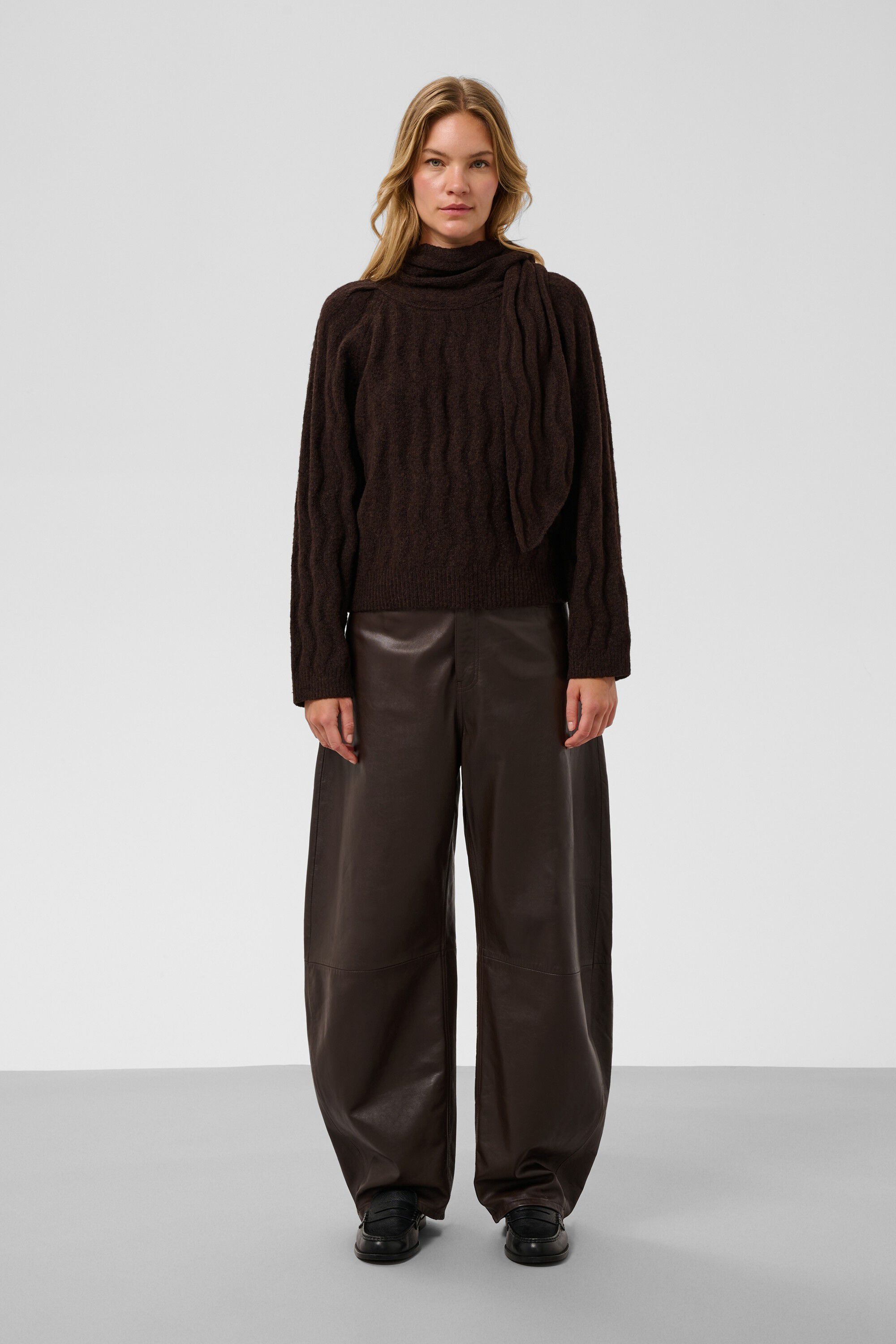 SLIdalia Pullover