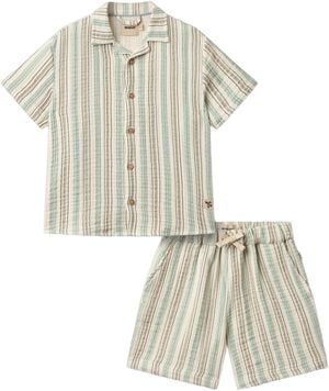 S&aelig;t med Skjorte og Shorts