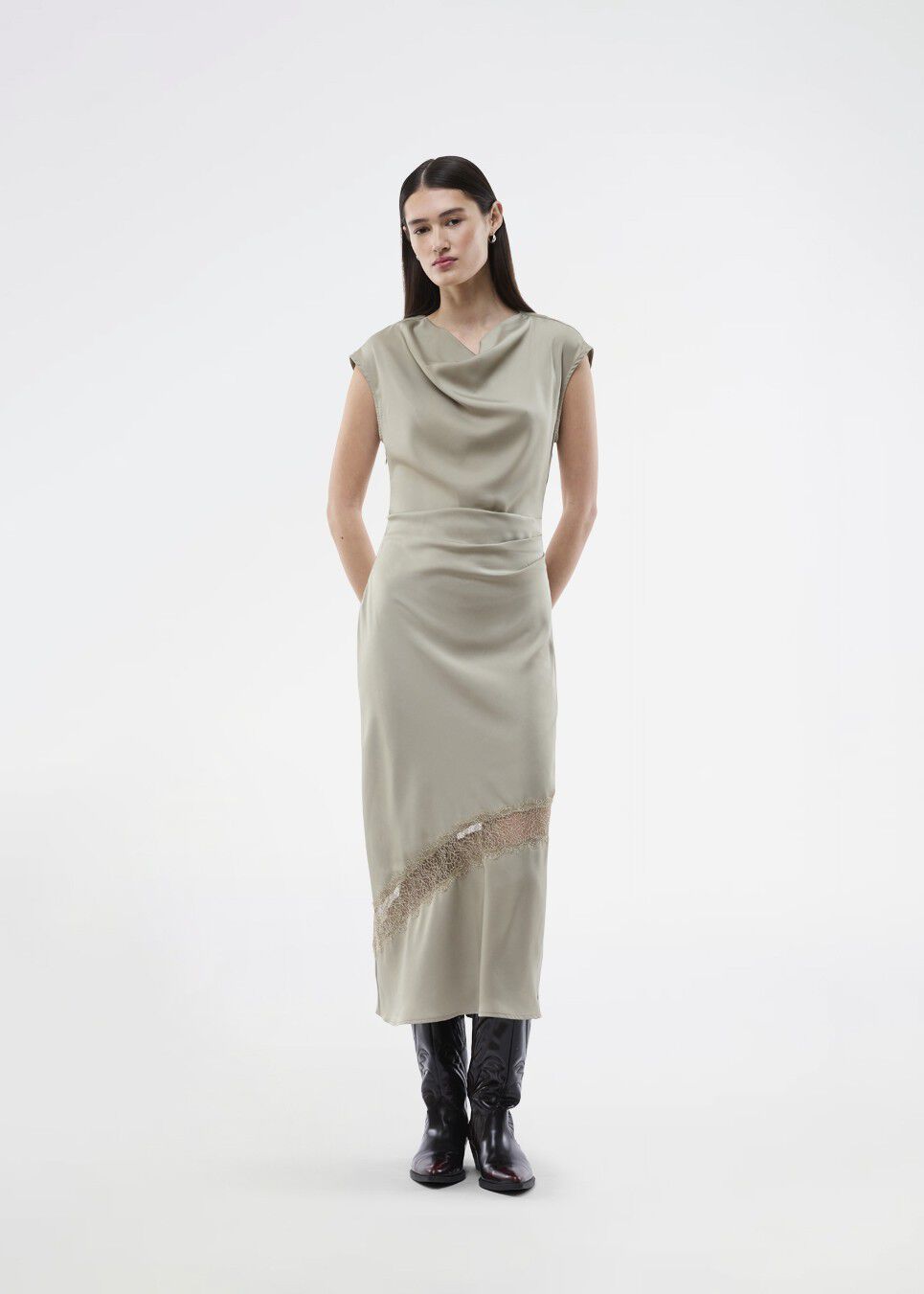 Tailormd lace dress