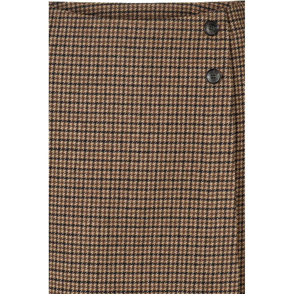 7898RDFSelah wrap skirt
