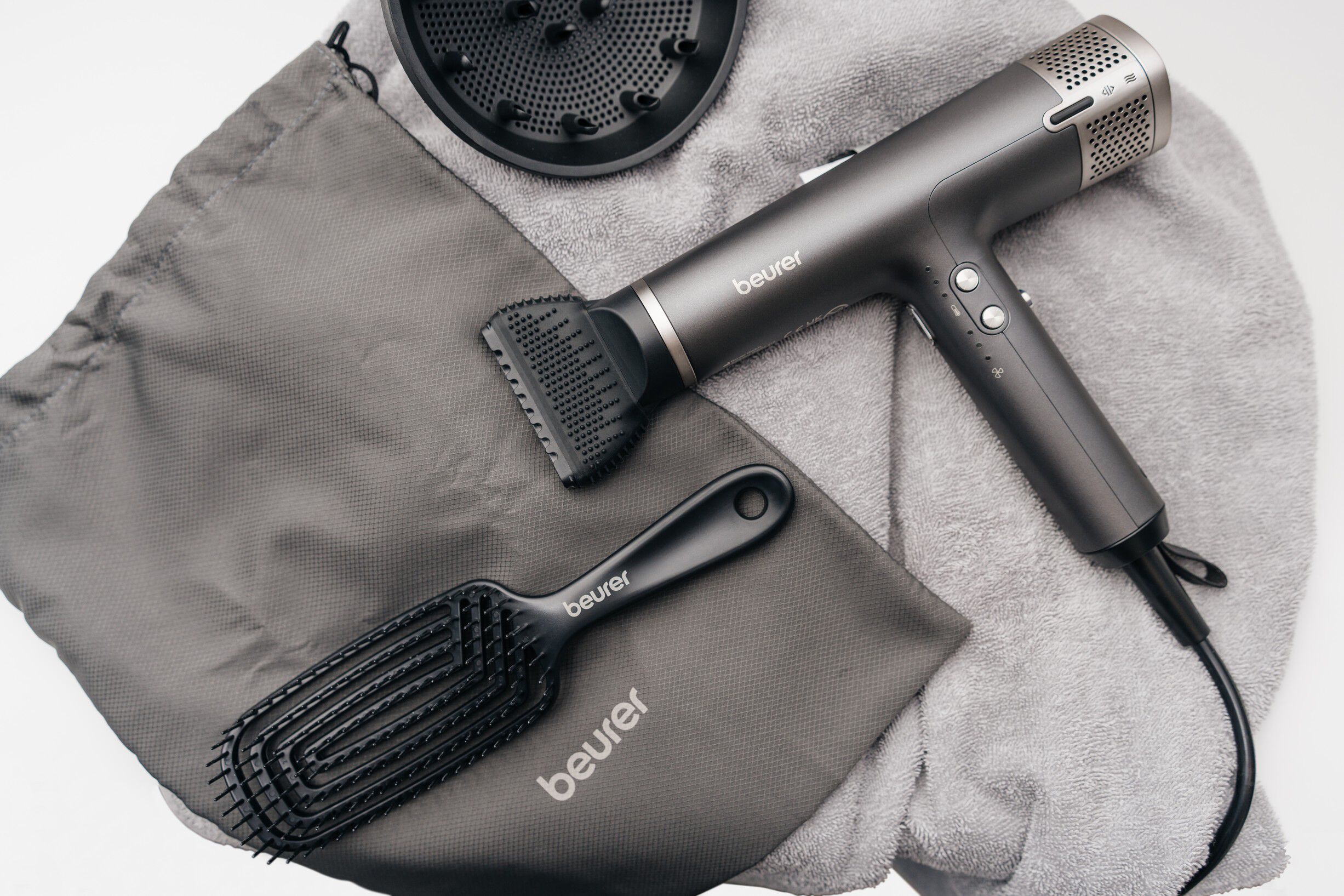 H&aring;rf&oslash;ner HC 100 med digital motor PR-HC02R