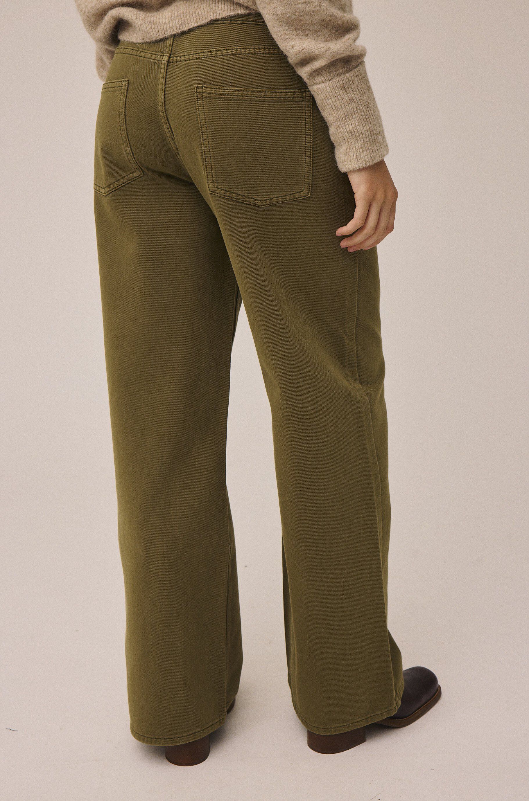 Emma M123 Wide