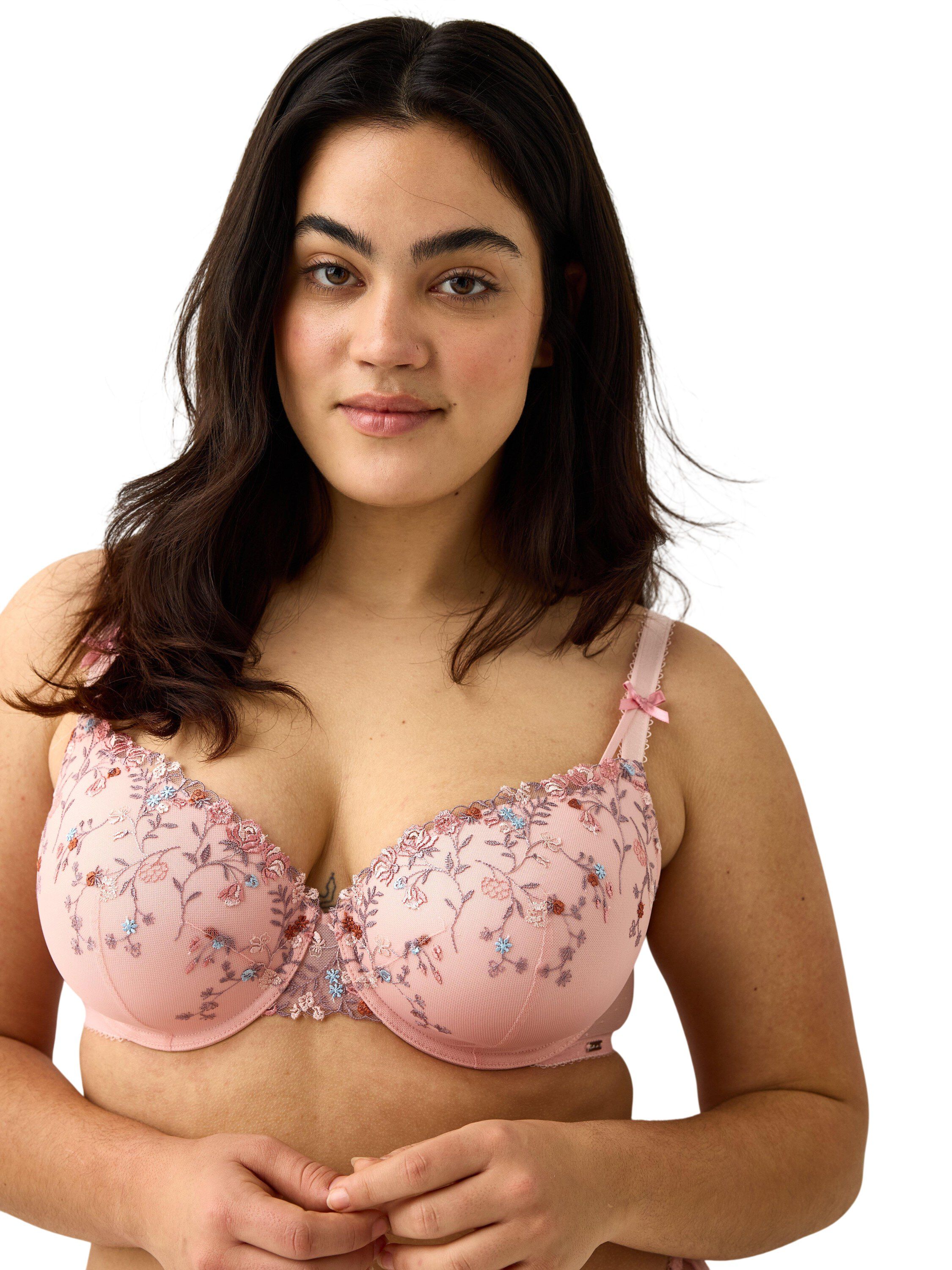 Comfortable T-shirt bra with lace a