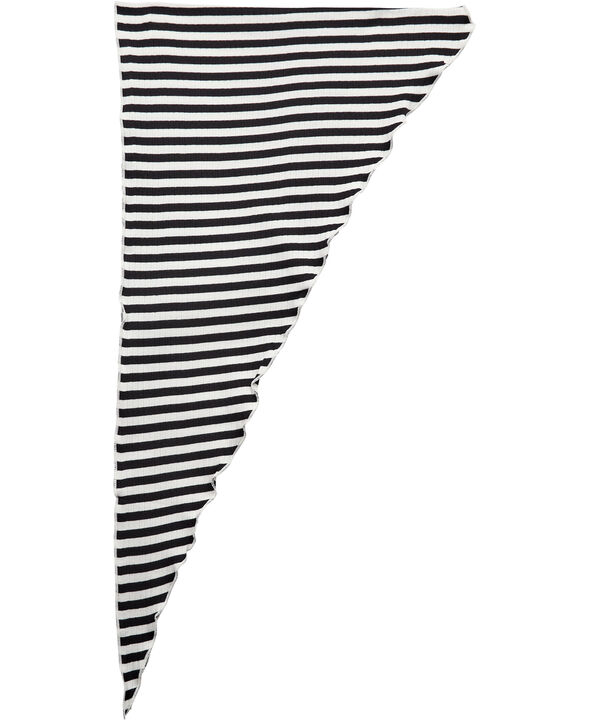 Milla 22G - triangle scarf - 165cm x 40cm