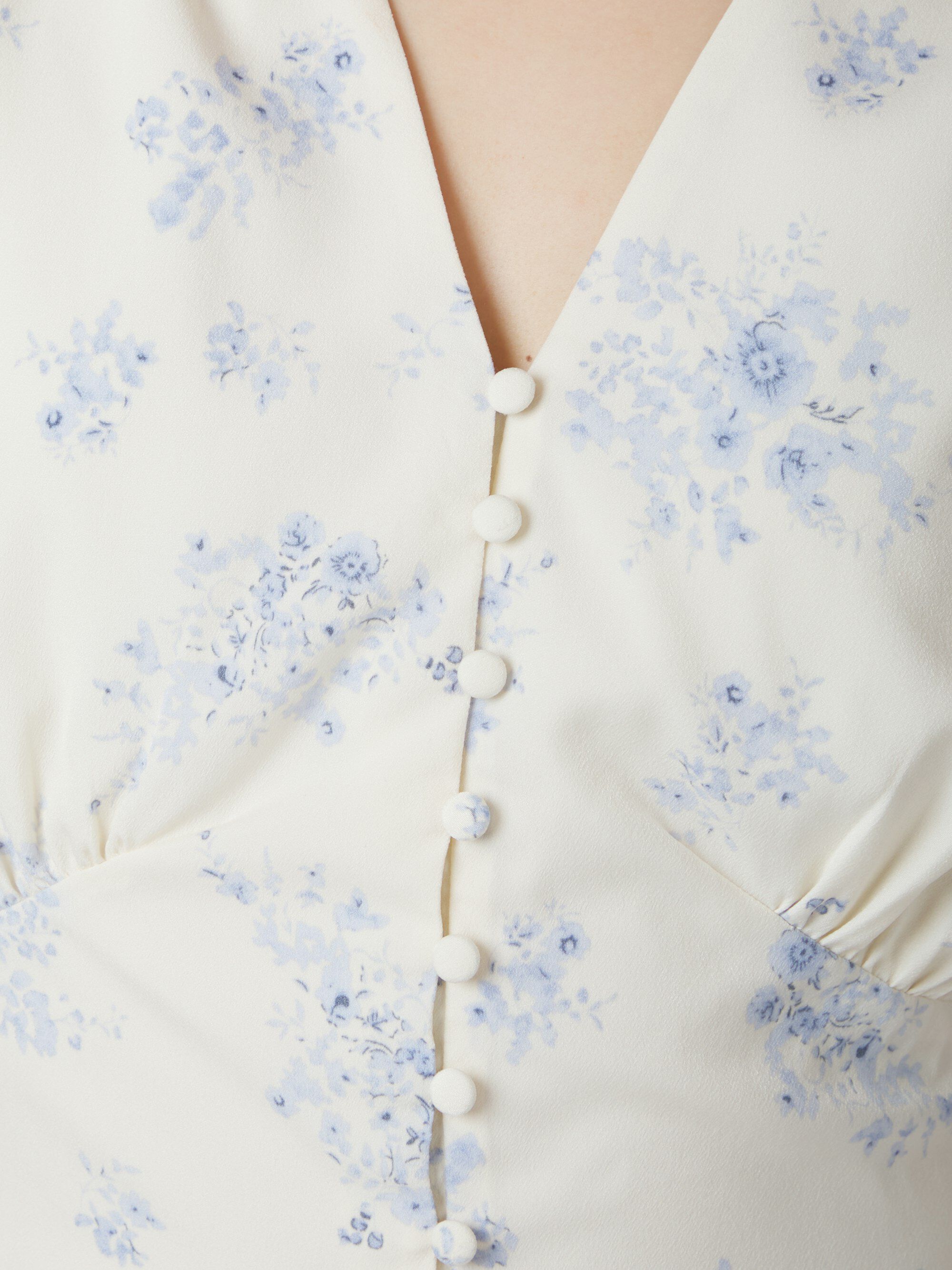 Jasmin Delicate Flower Blouse