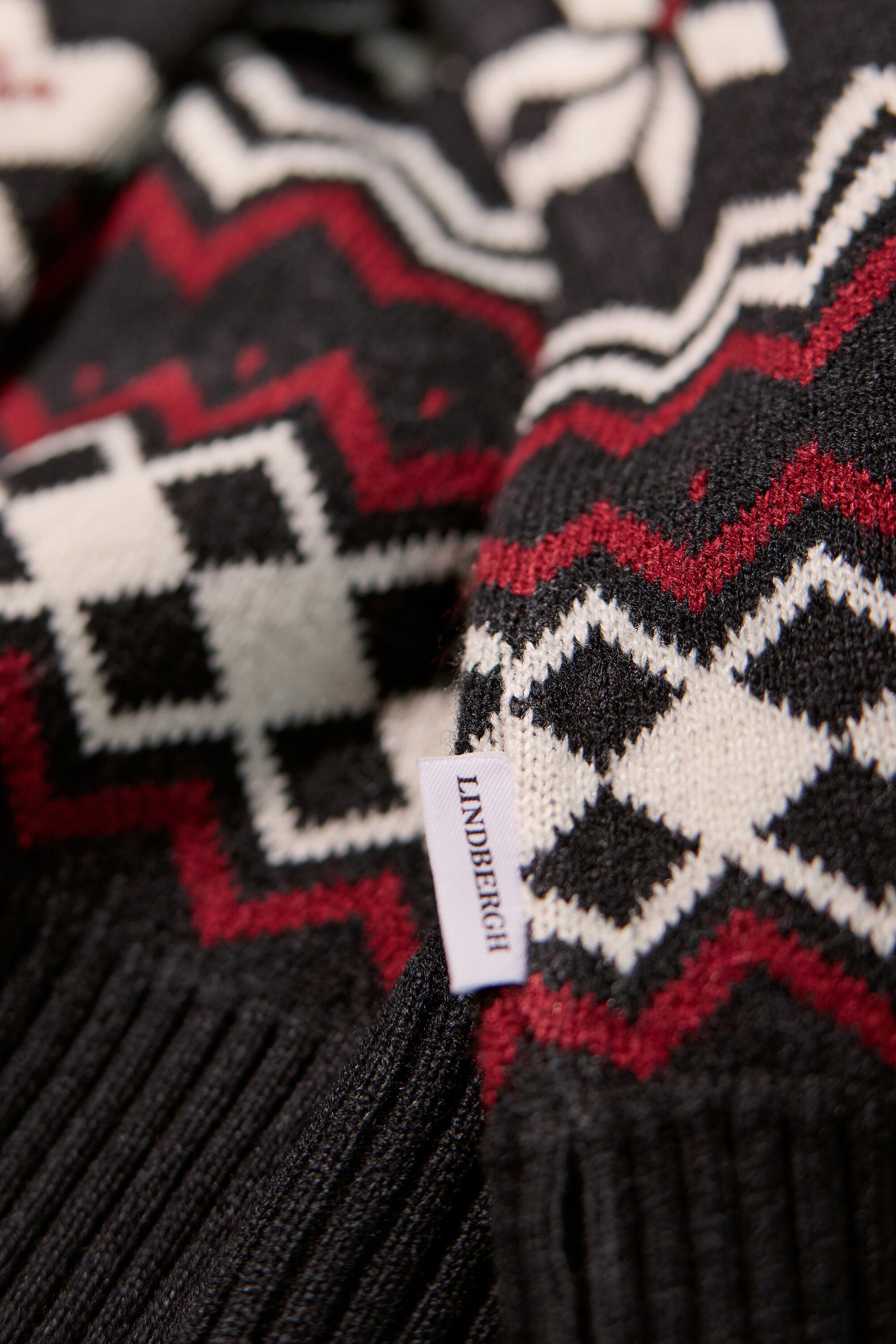 Lambswool half zip knit