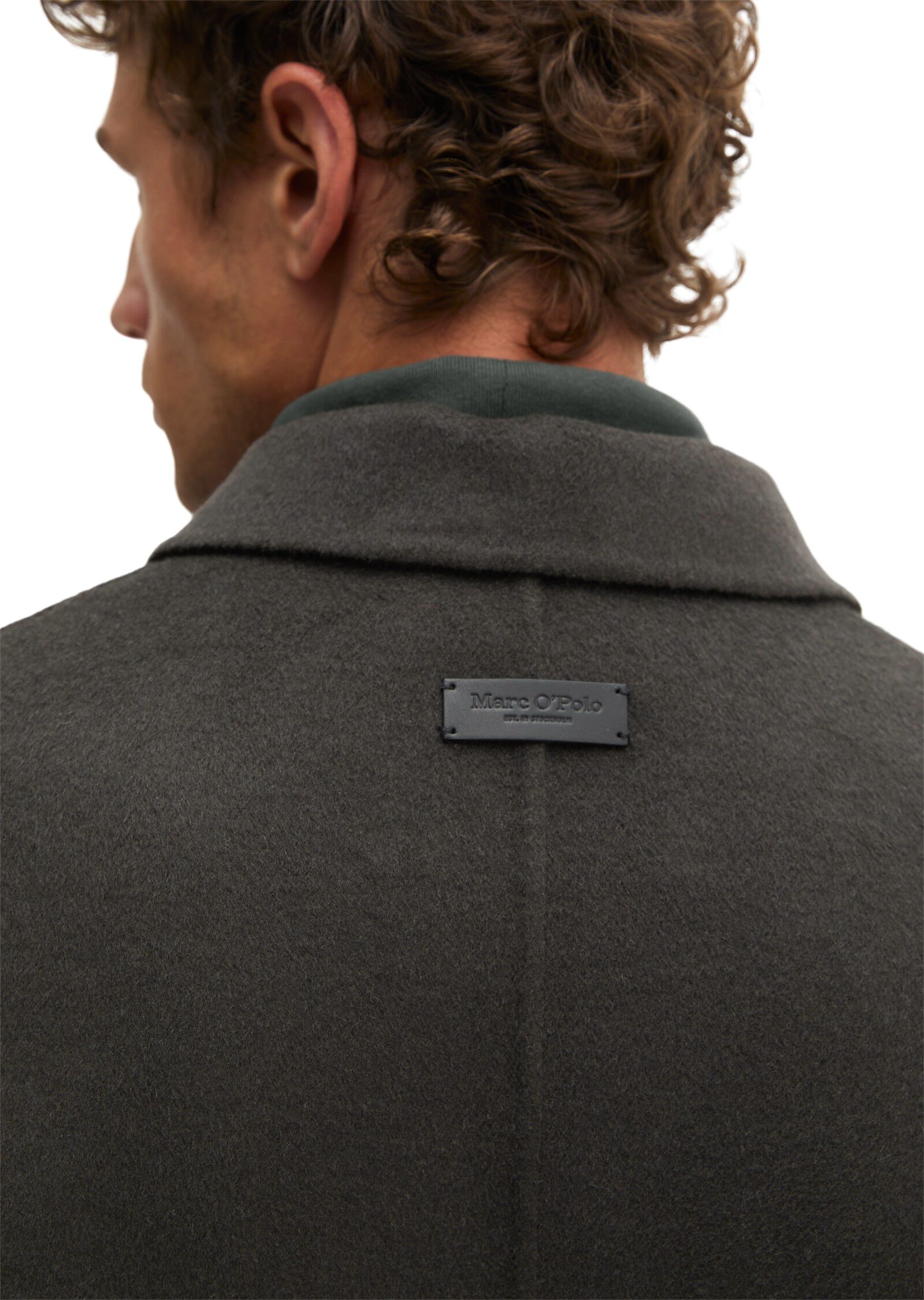 Woven Outdoor Jackets