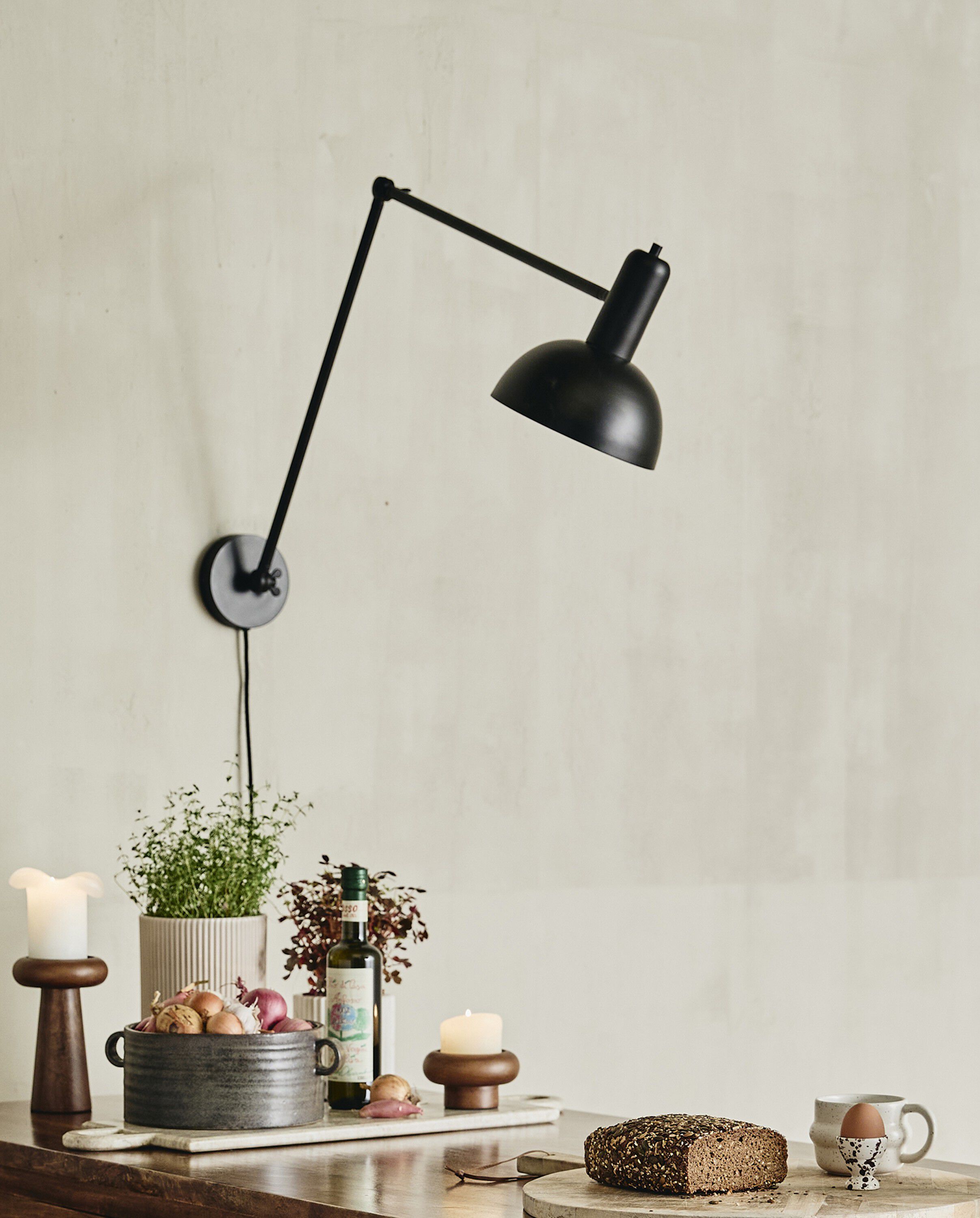 FREYA wall lamp - black