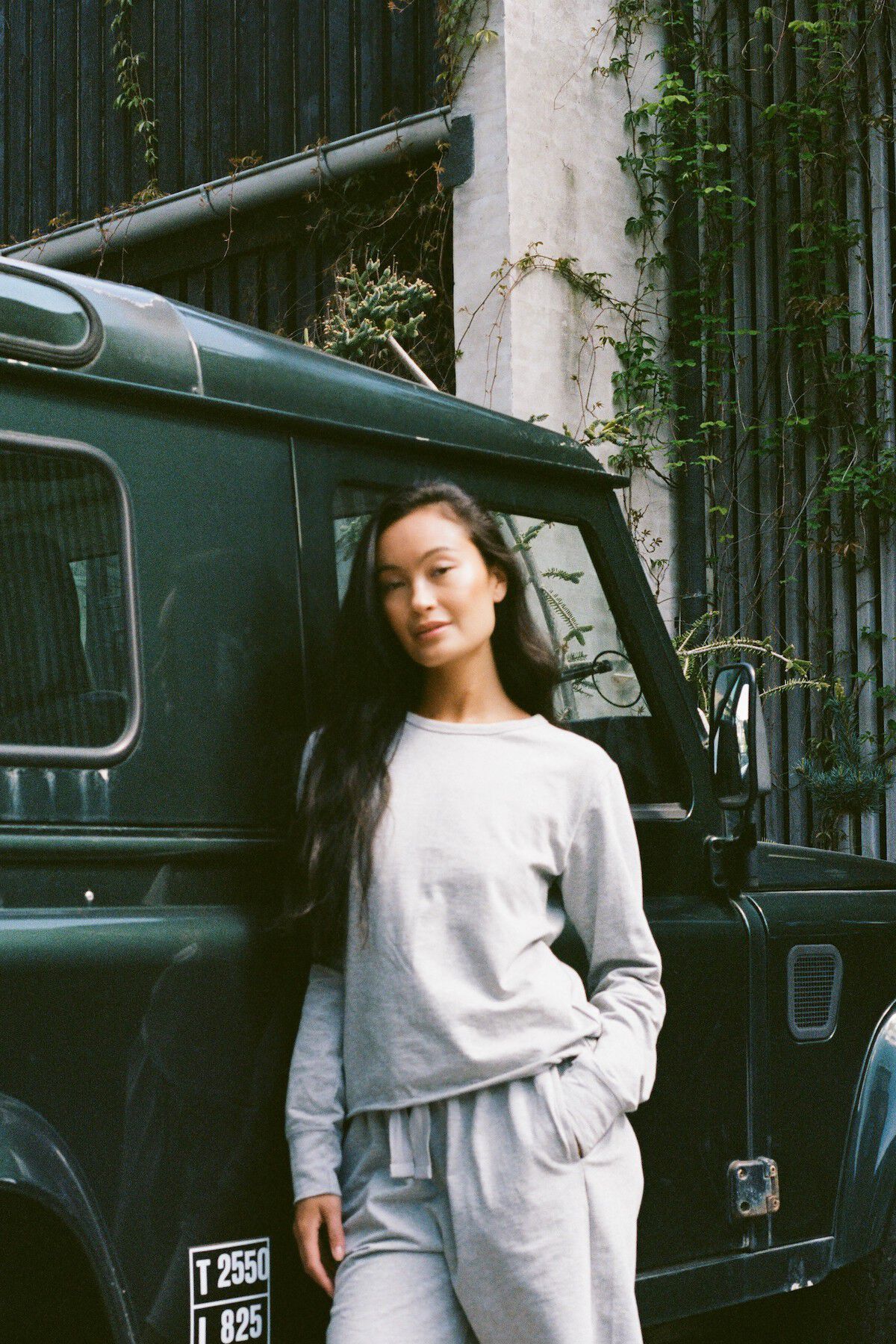 Light stretch crew neck top - Hila