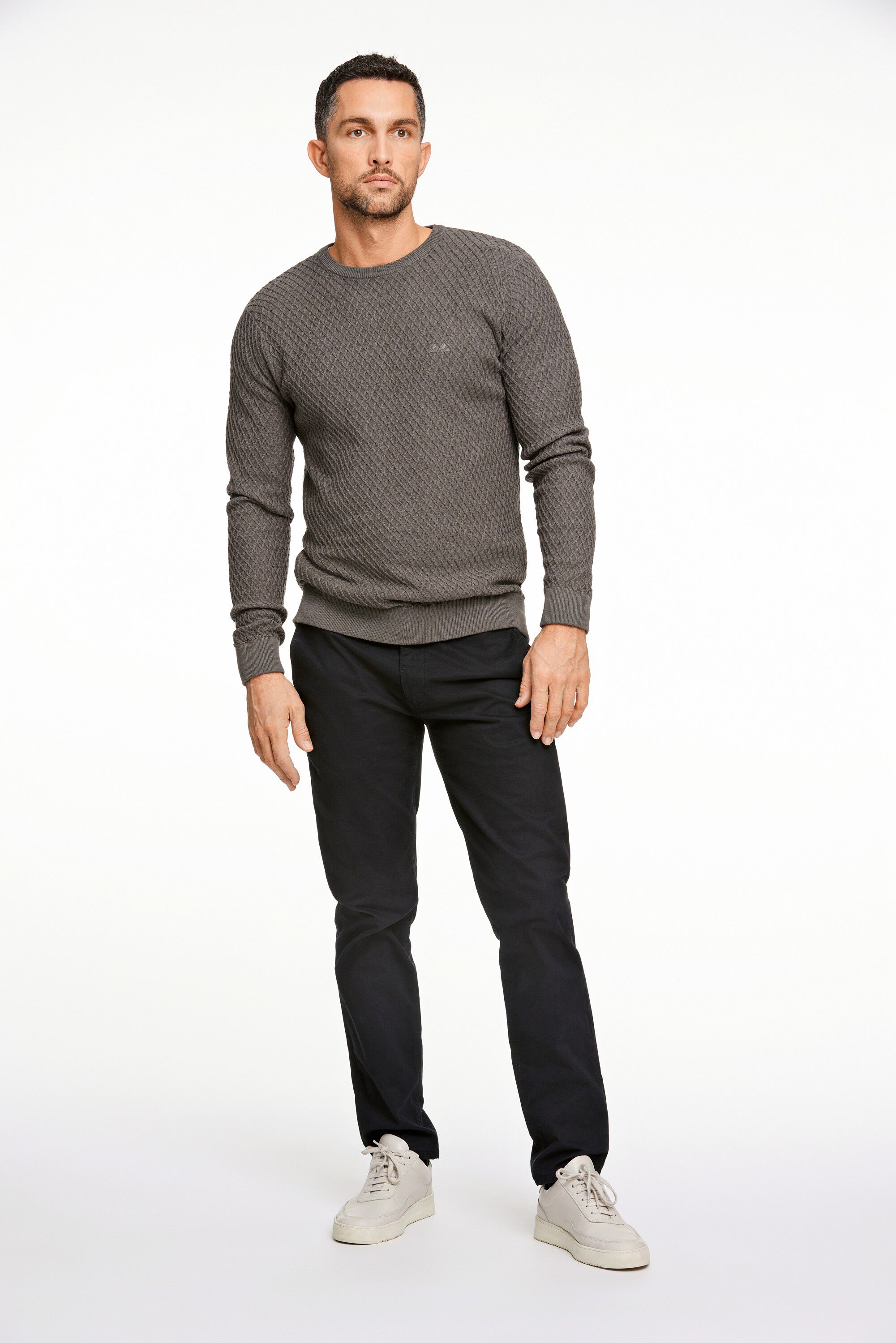 Cable knit jumper