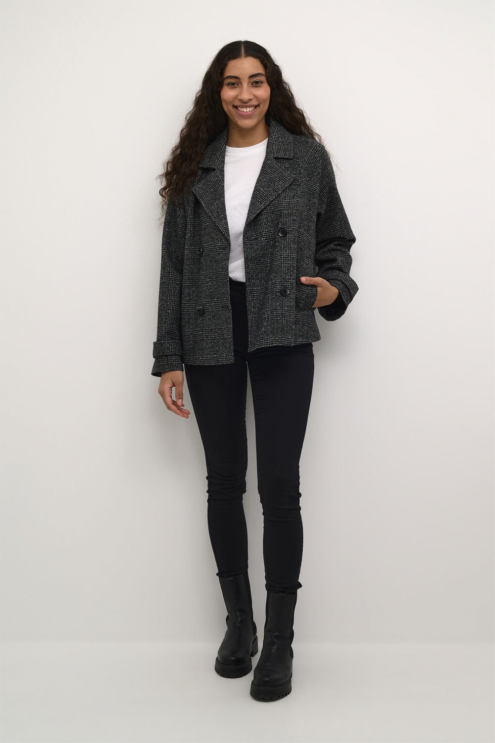 KAfabiola Short Jacket