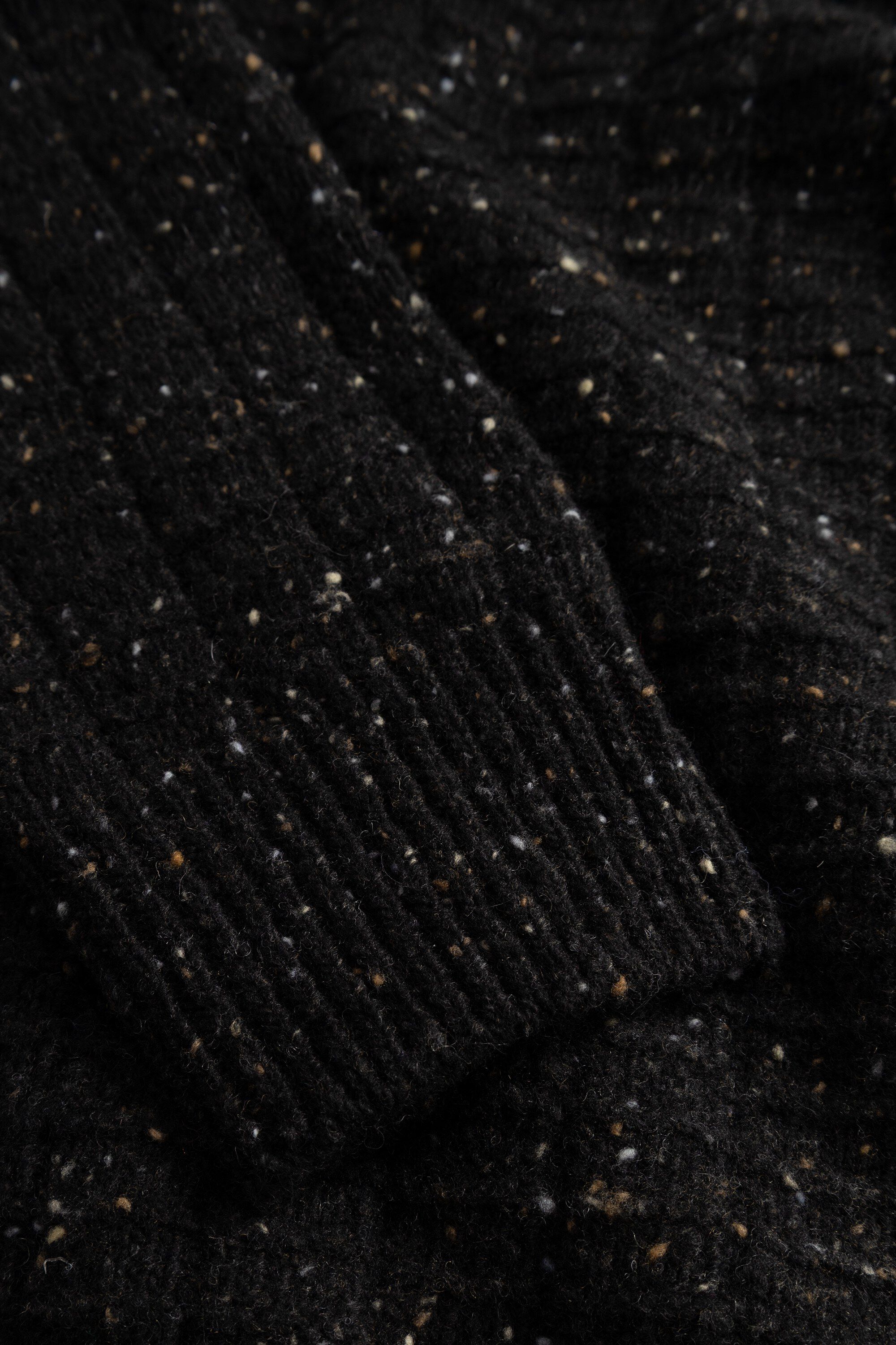 Hirtshals Donegal Square Sweater