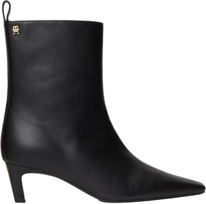 Kitten Heel Leather Ankle Boots