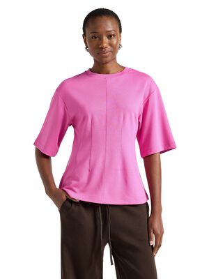 Peplumtopp i mjuk viskos med figurn