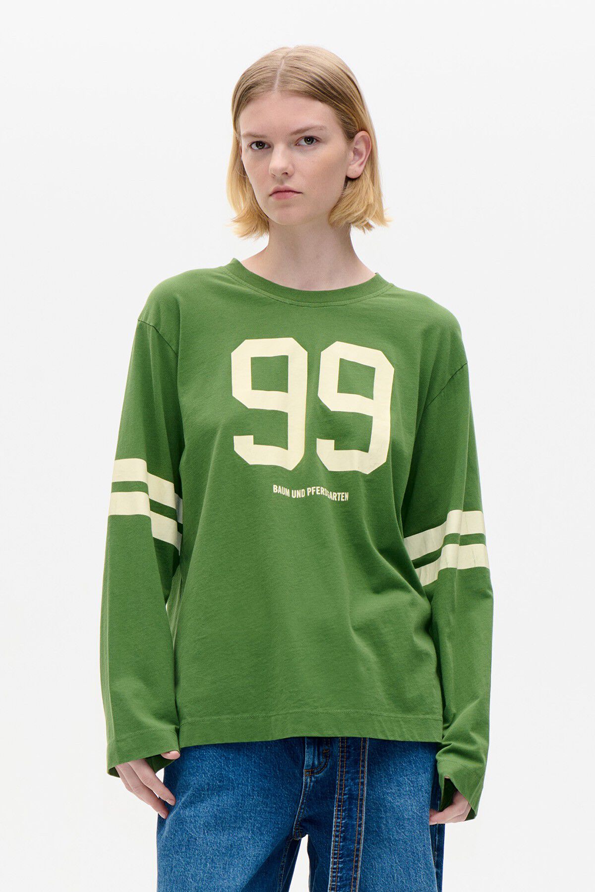 JEEVONA T-shirt