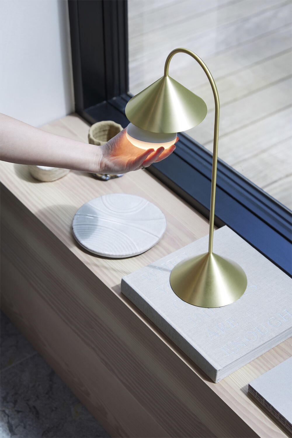 Grasp Portable Table Lamp H47